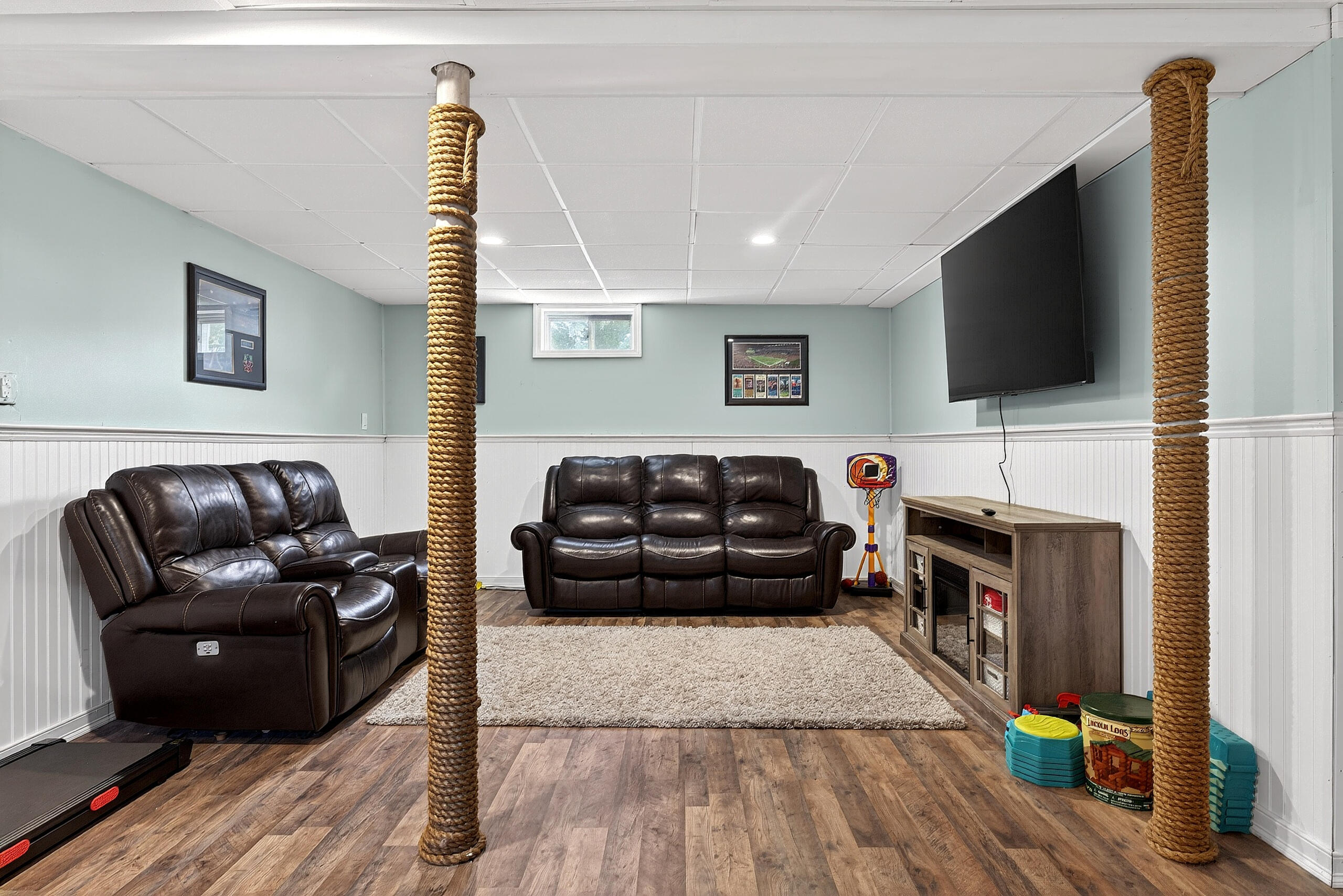 main property photo 21