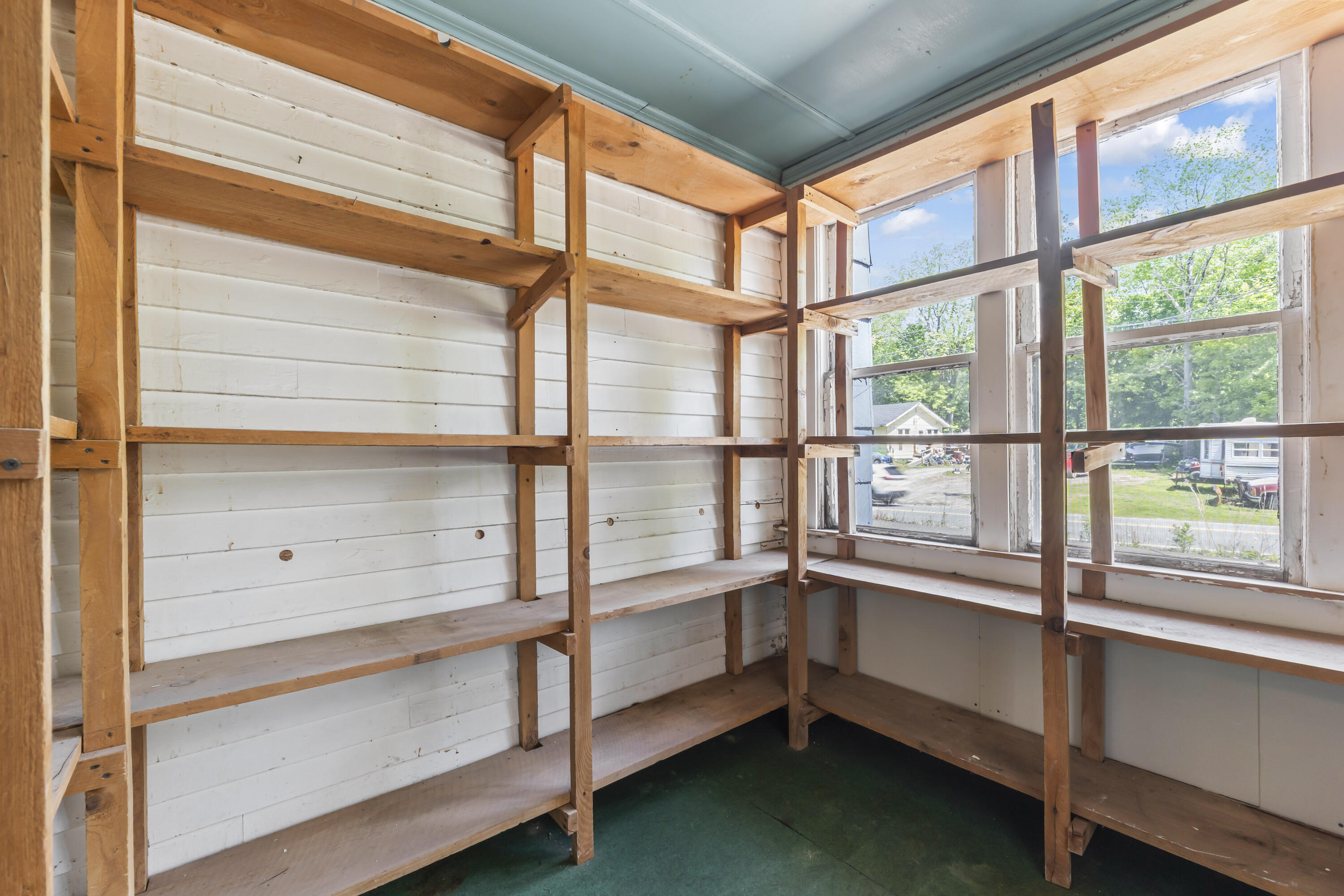 main property photo 20