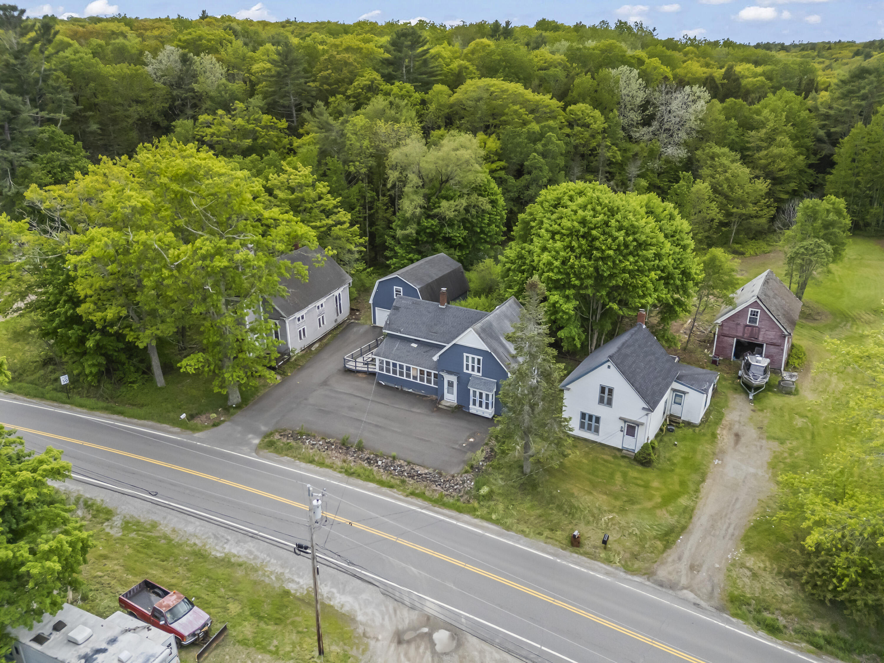 main property photo 51