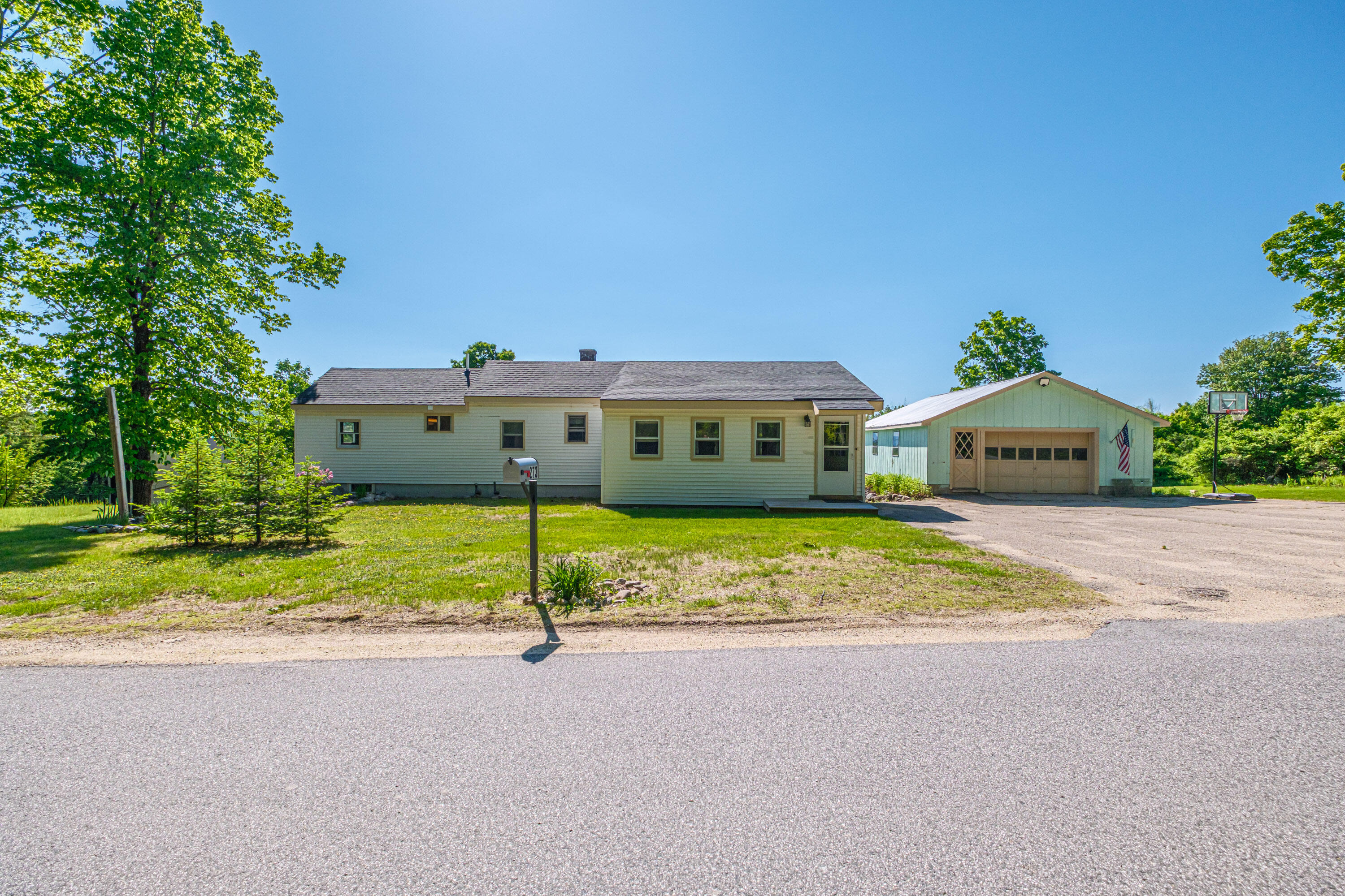 main property photo 7