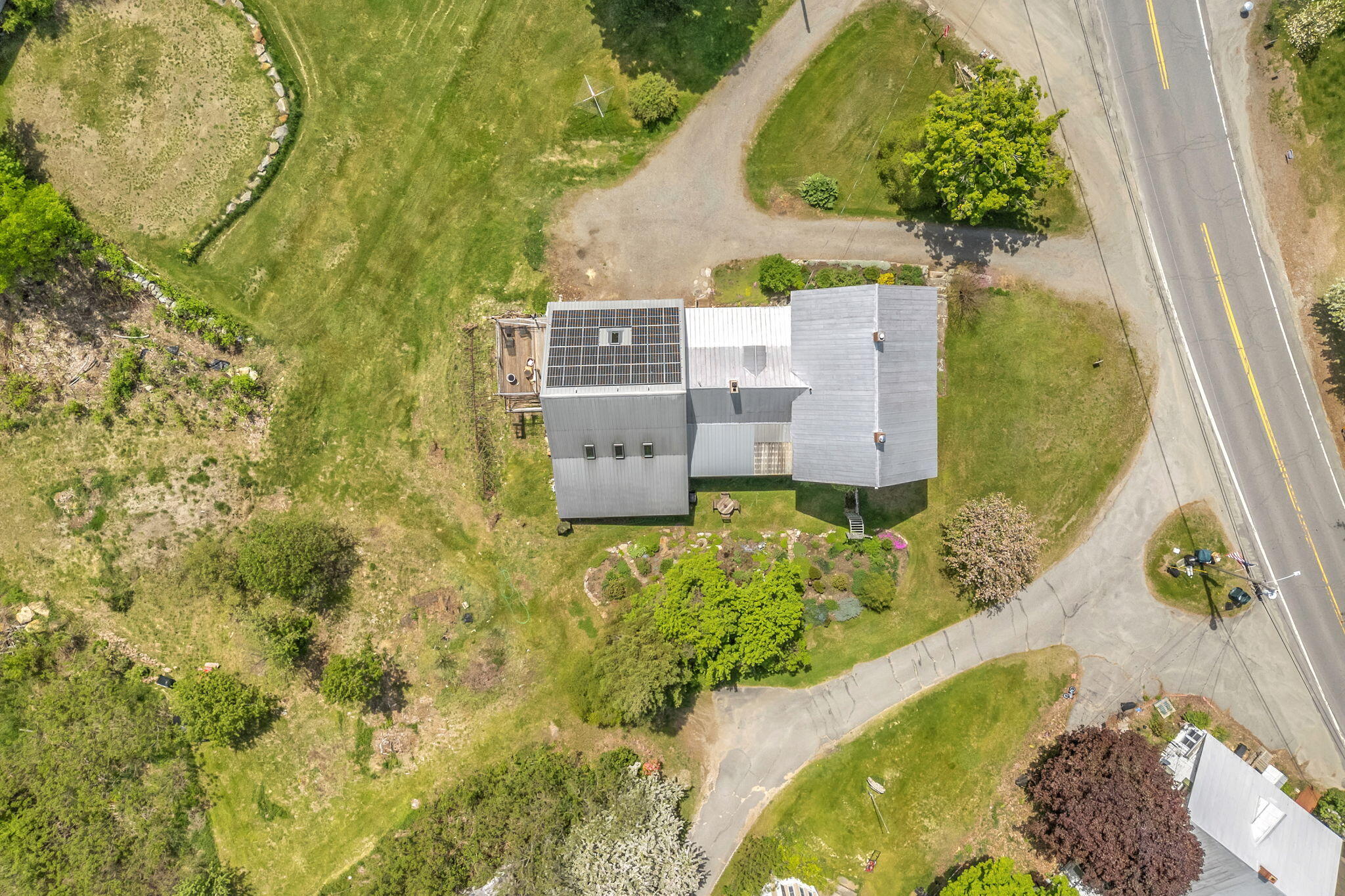 main property photo 81