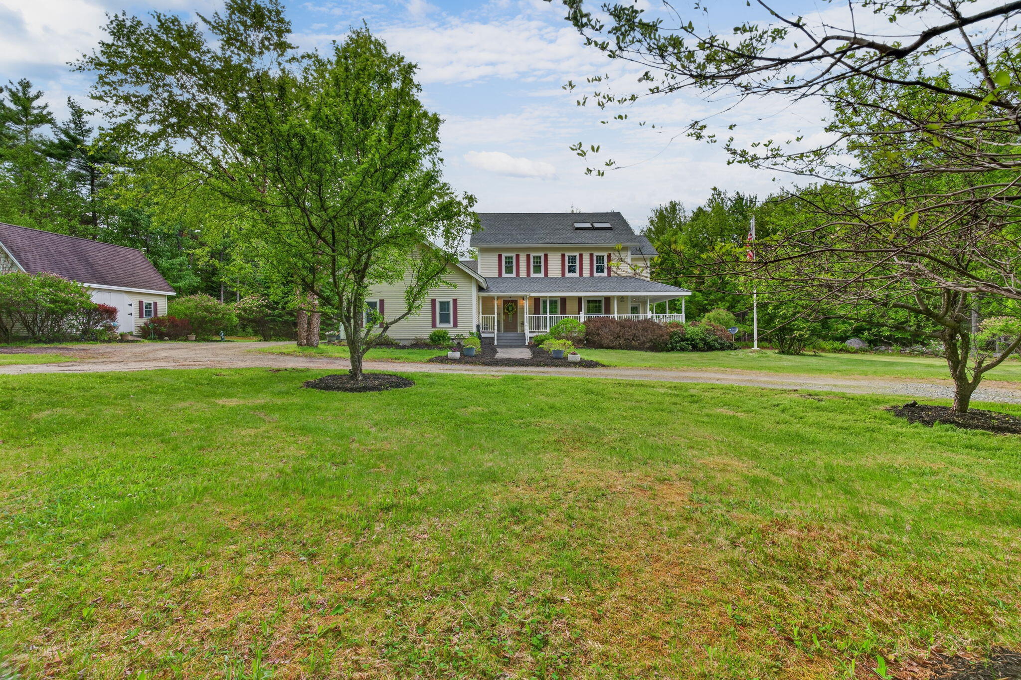 main property photo 10