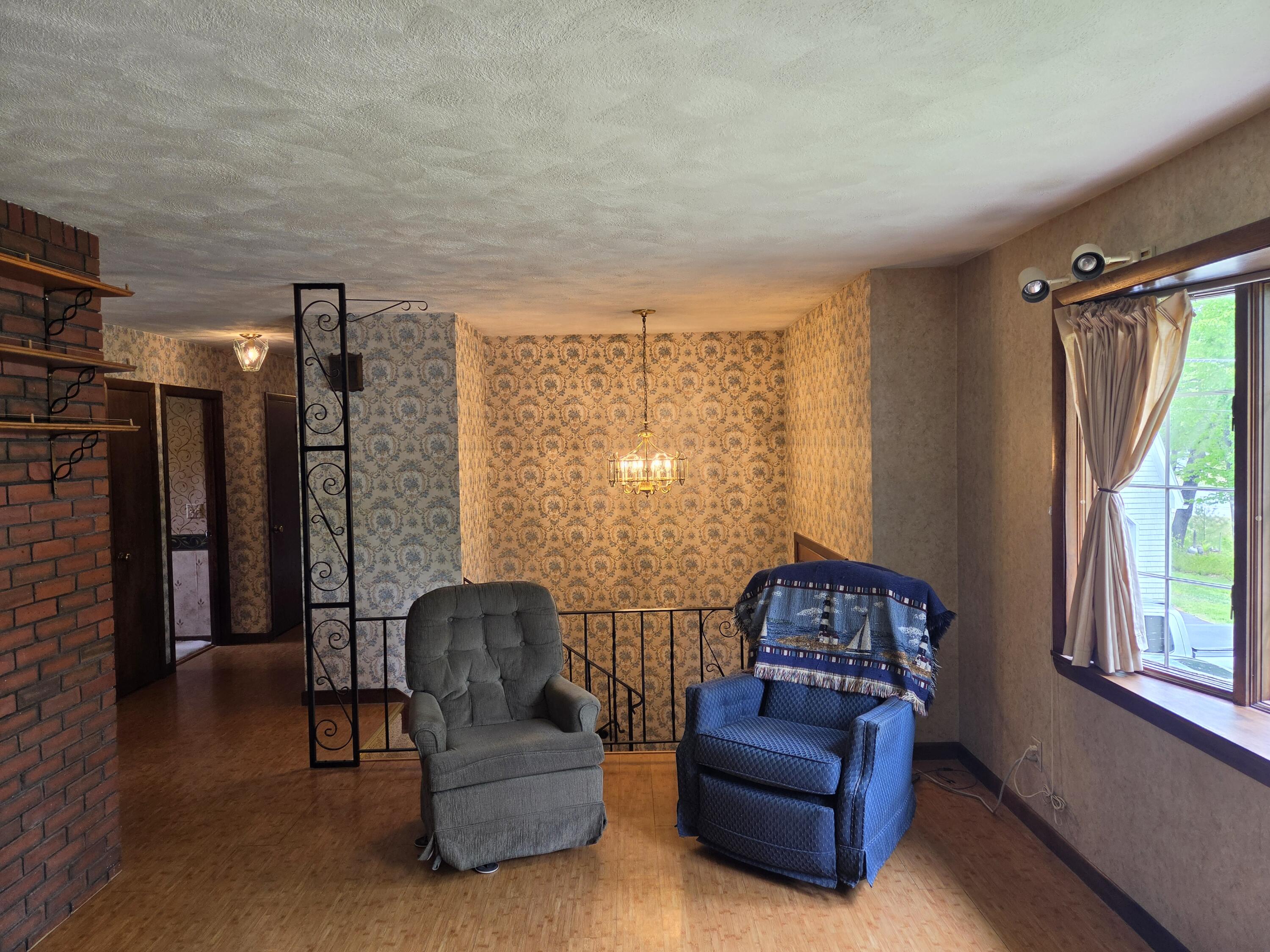 main property photo 12
