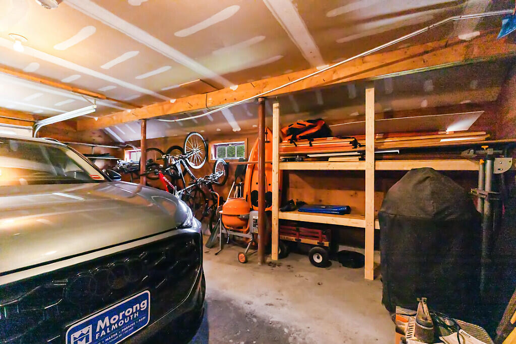 main property photo 79