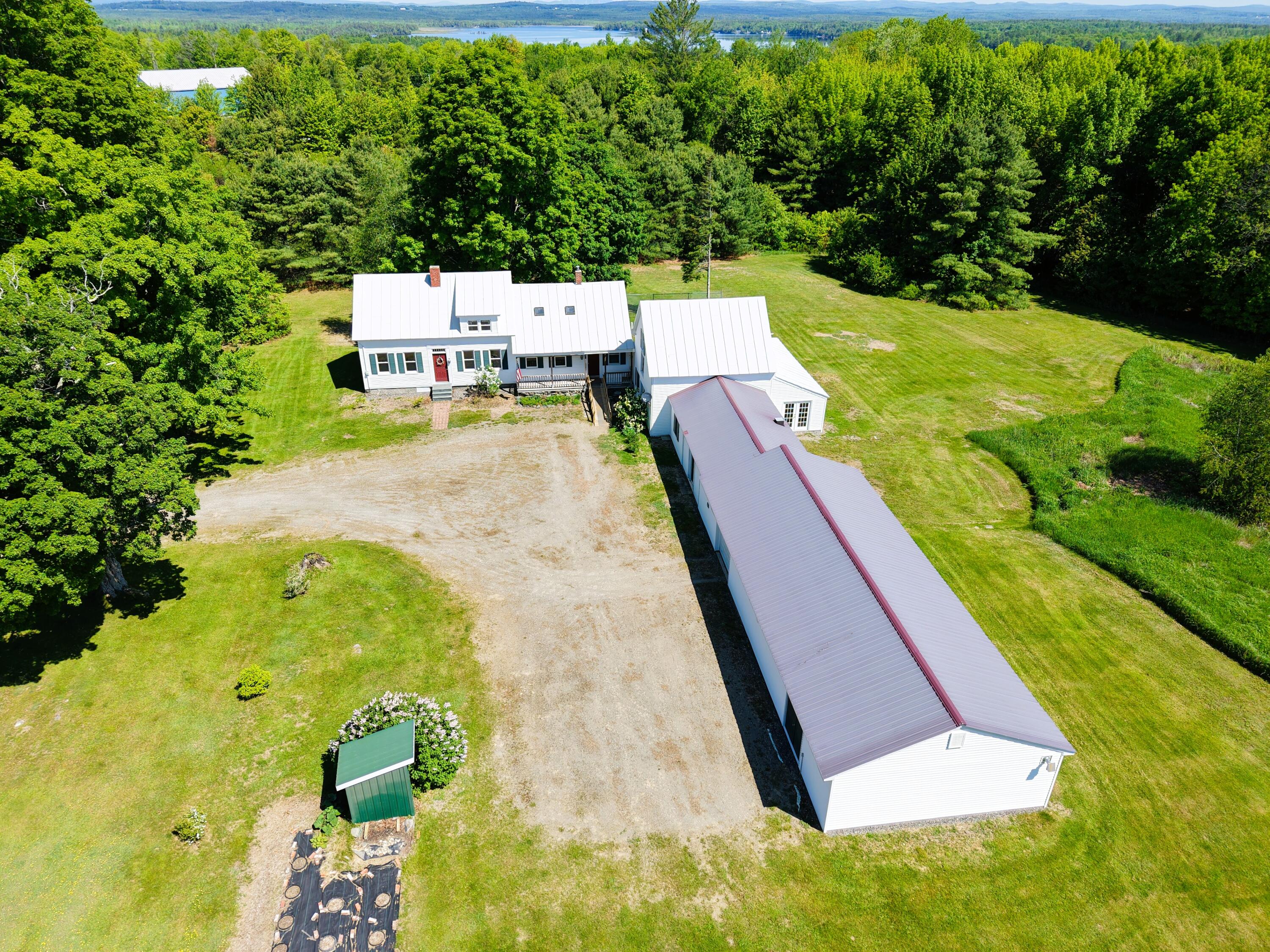 main property photo 10
