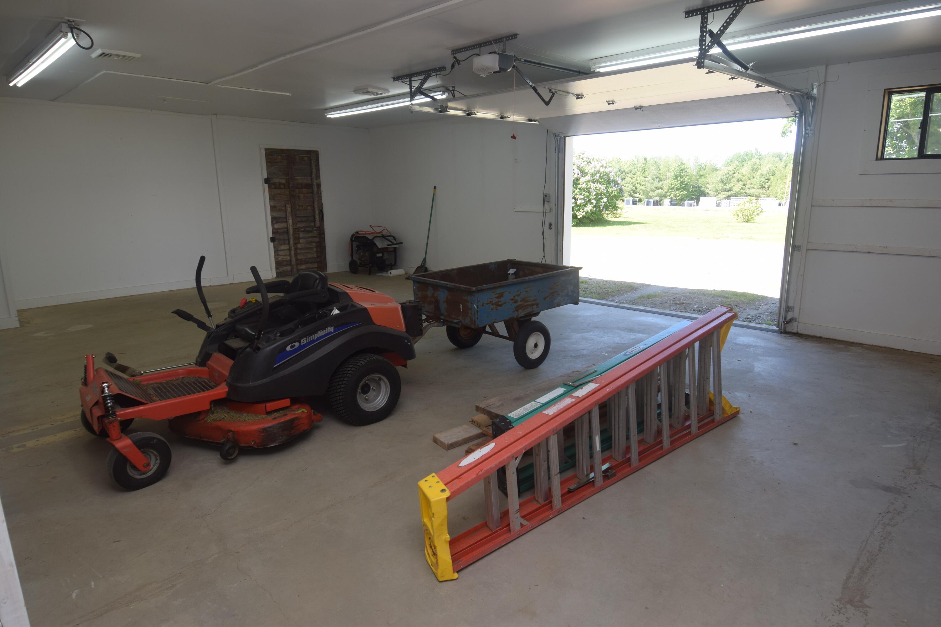 main property photo 62
