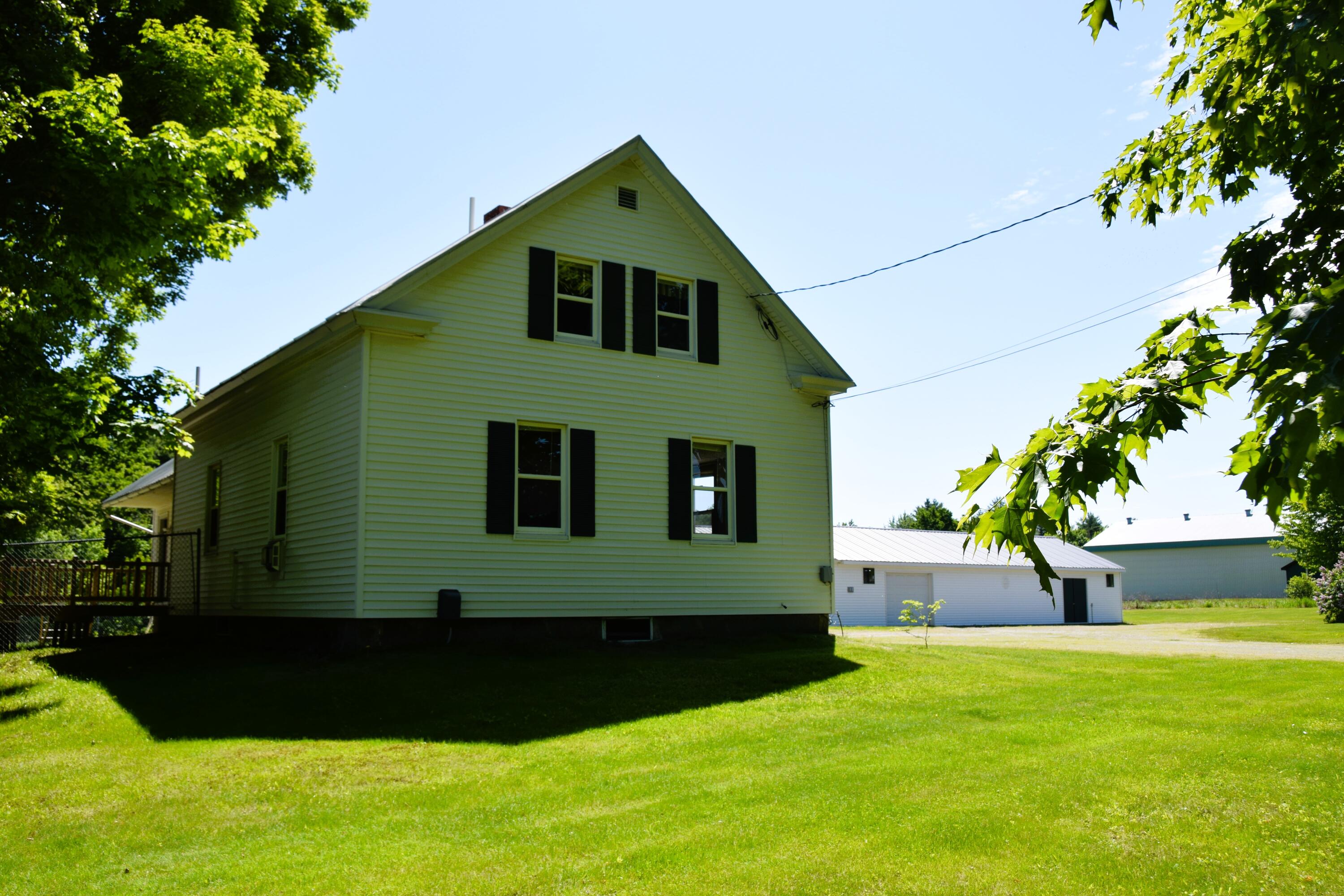 main property photo 8