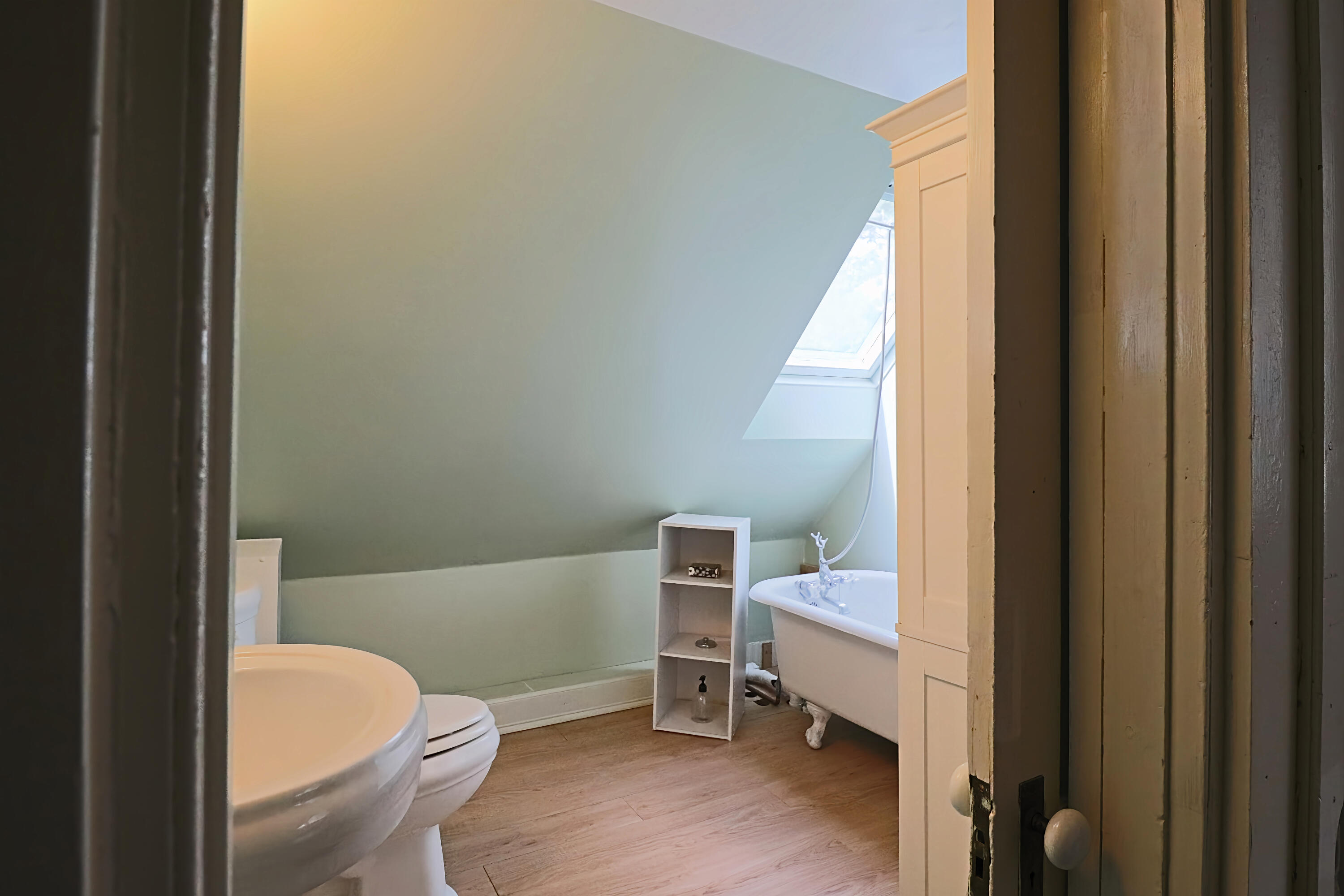 main property photo 44