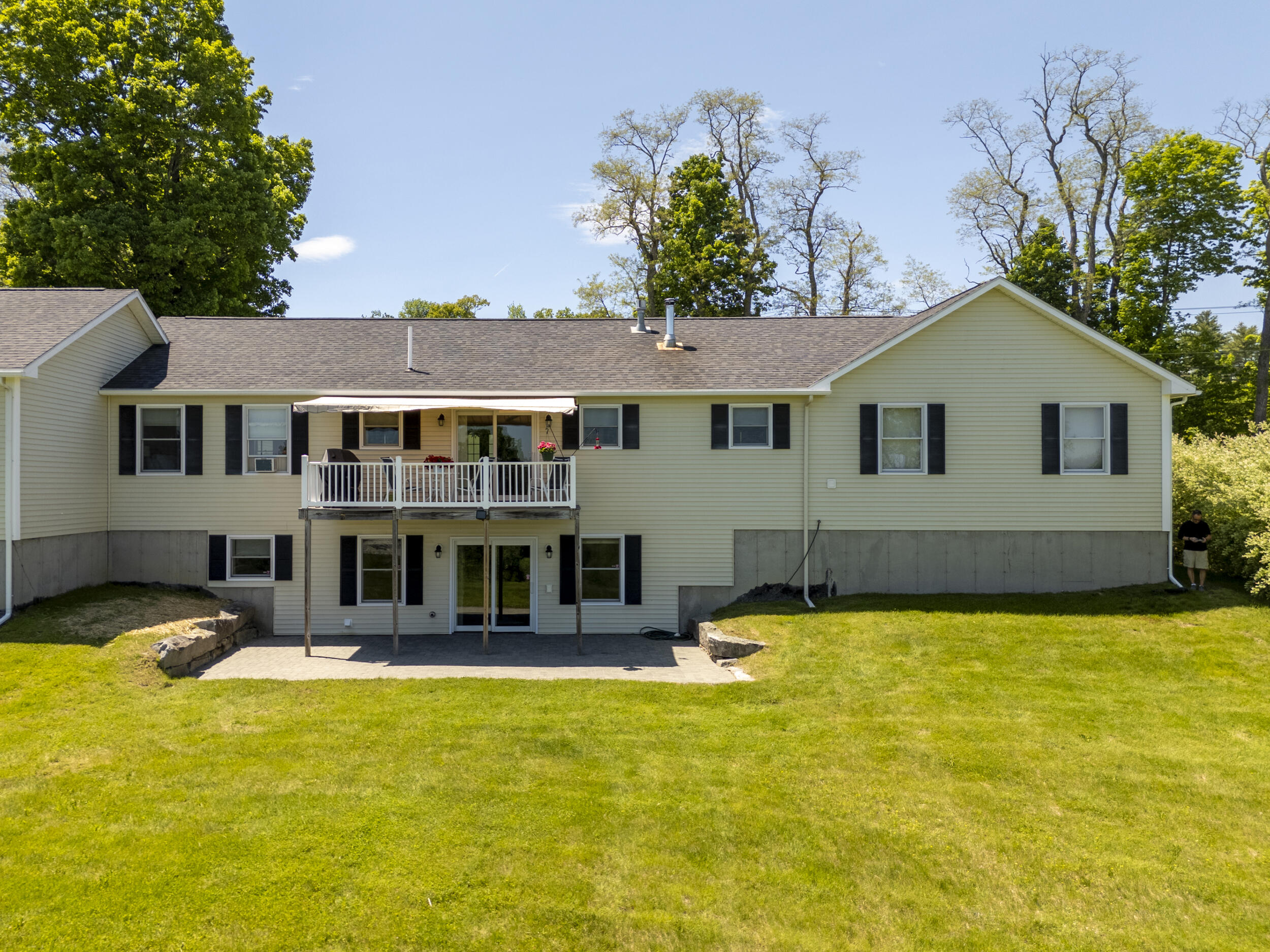main property photo 70