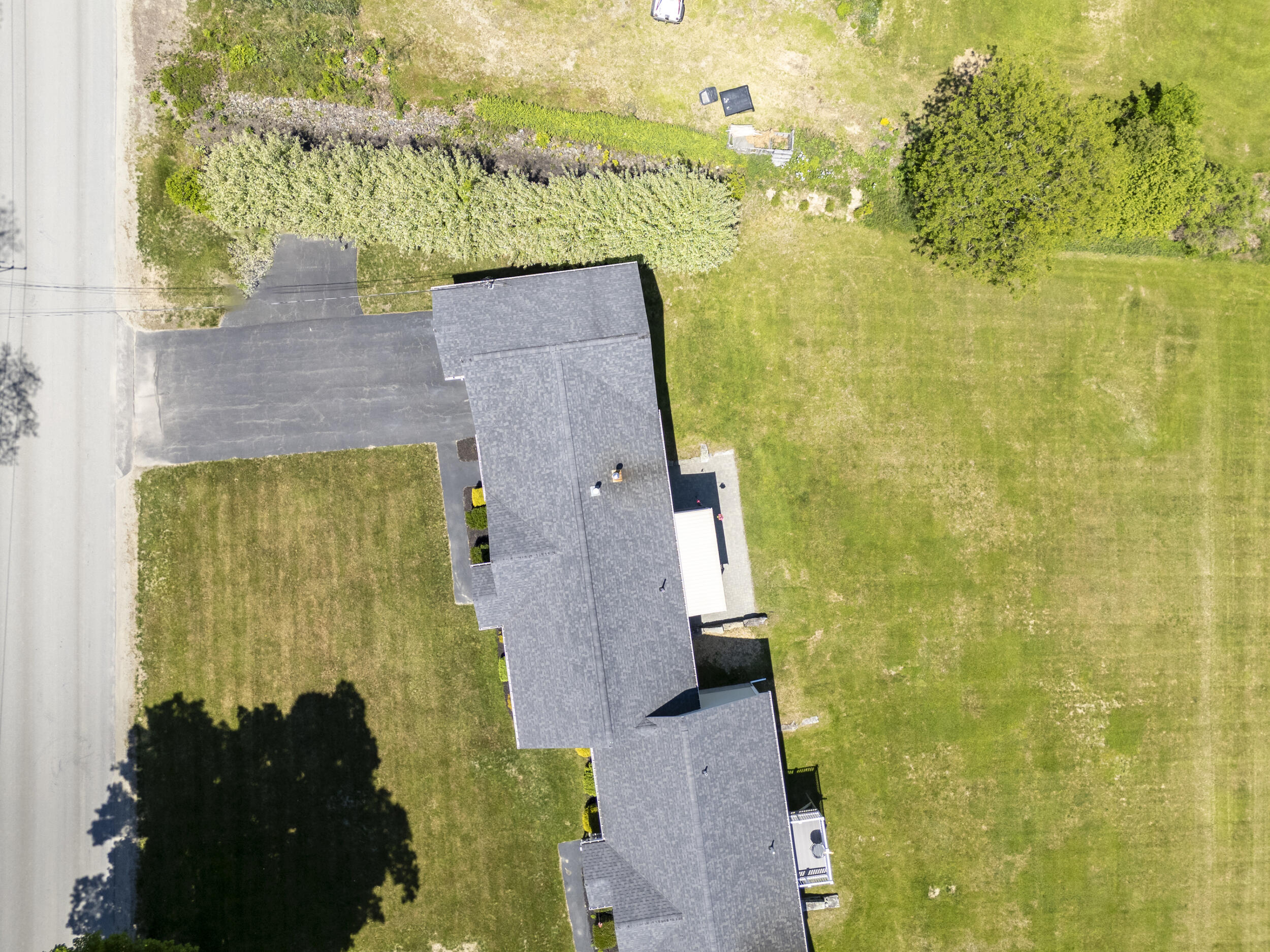 main property photo 74