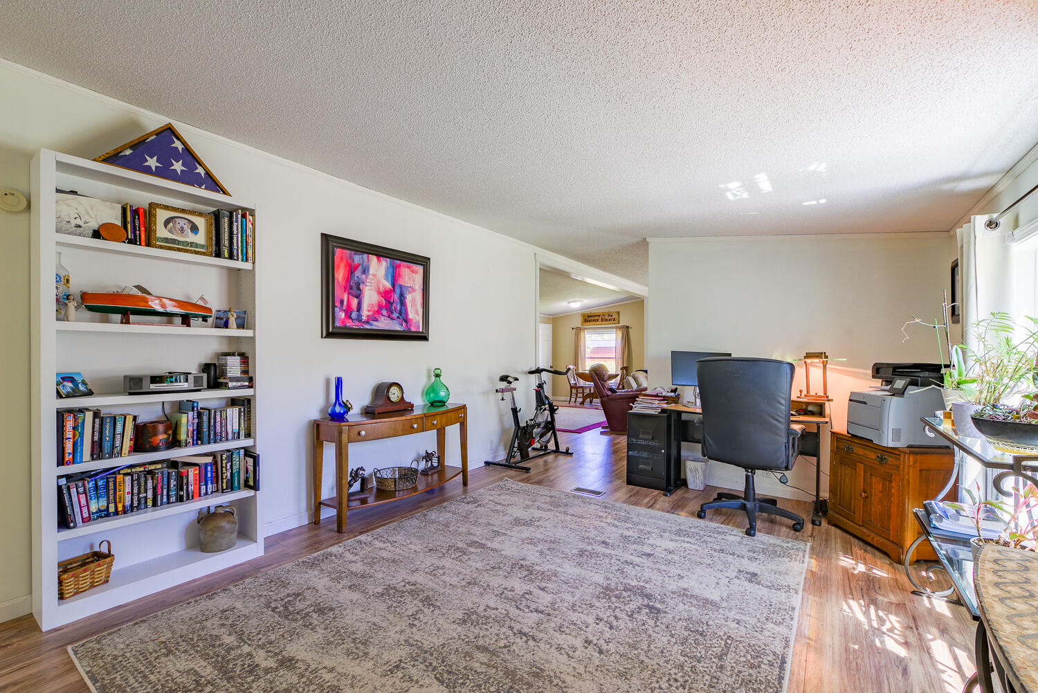 main property photo 5