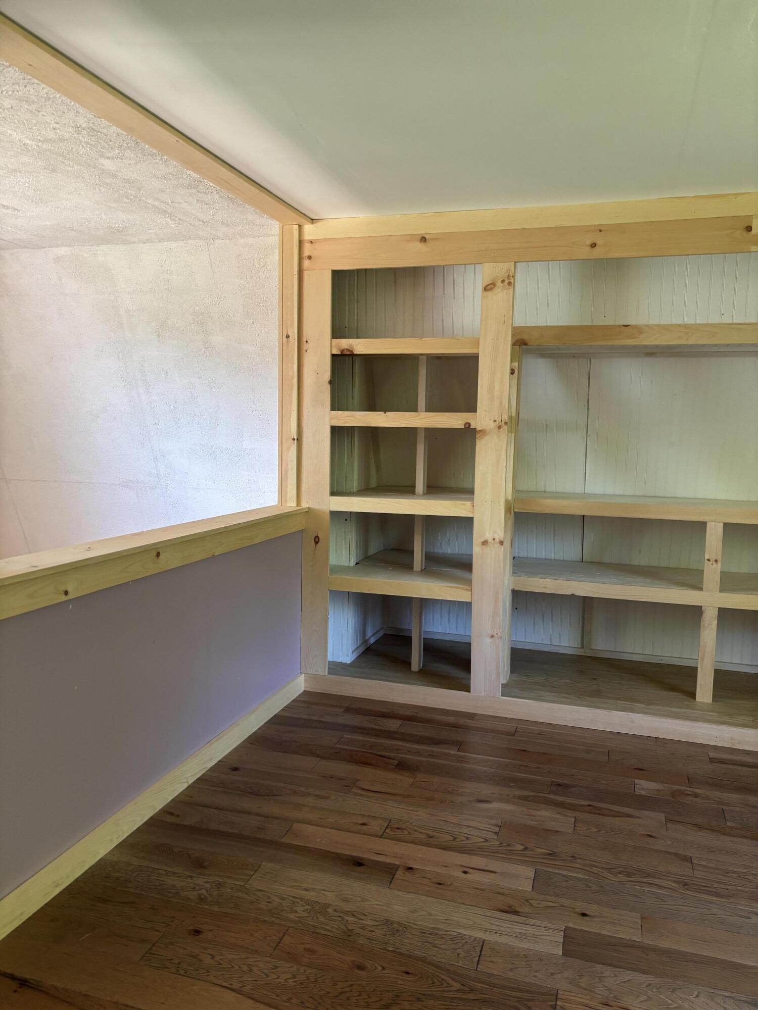 main property photo 50