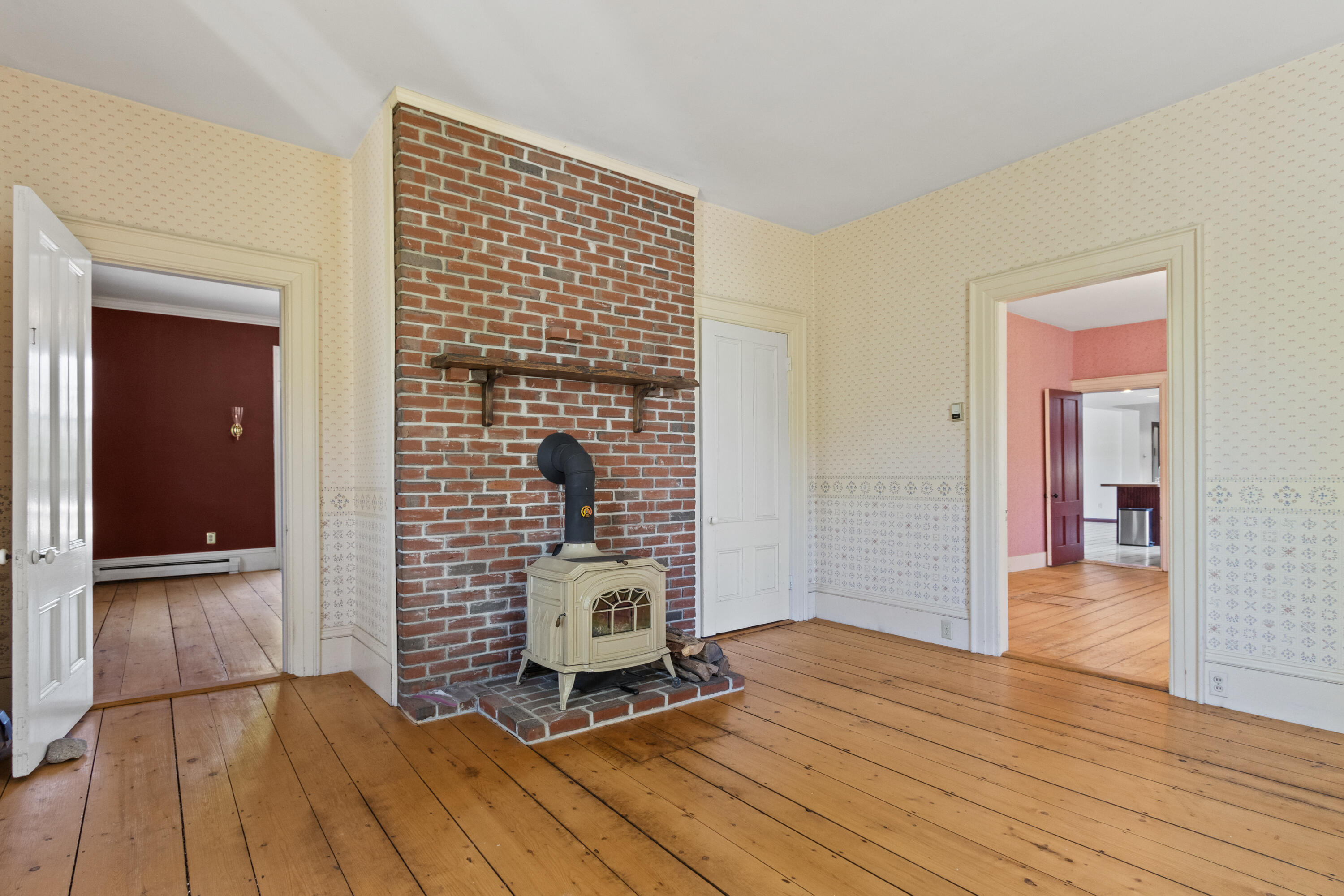 main property photo 58