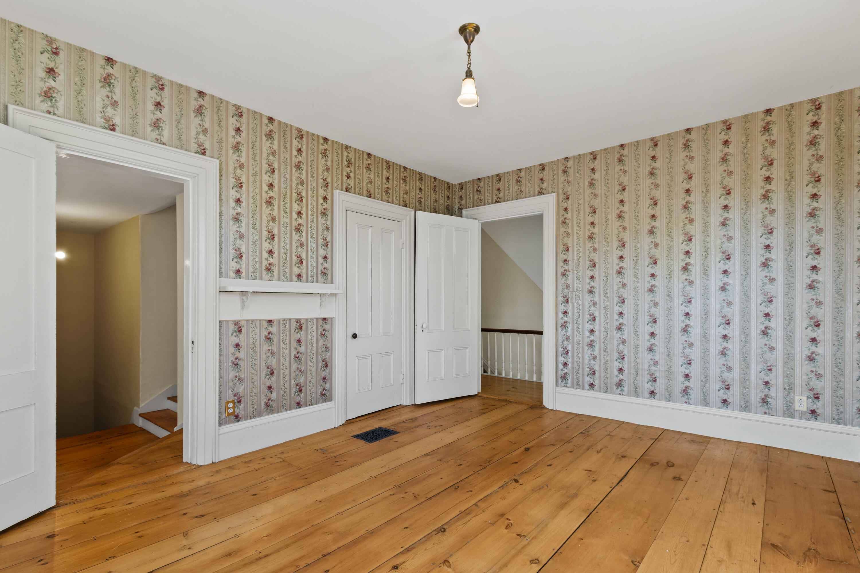 main property photo 68
