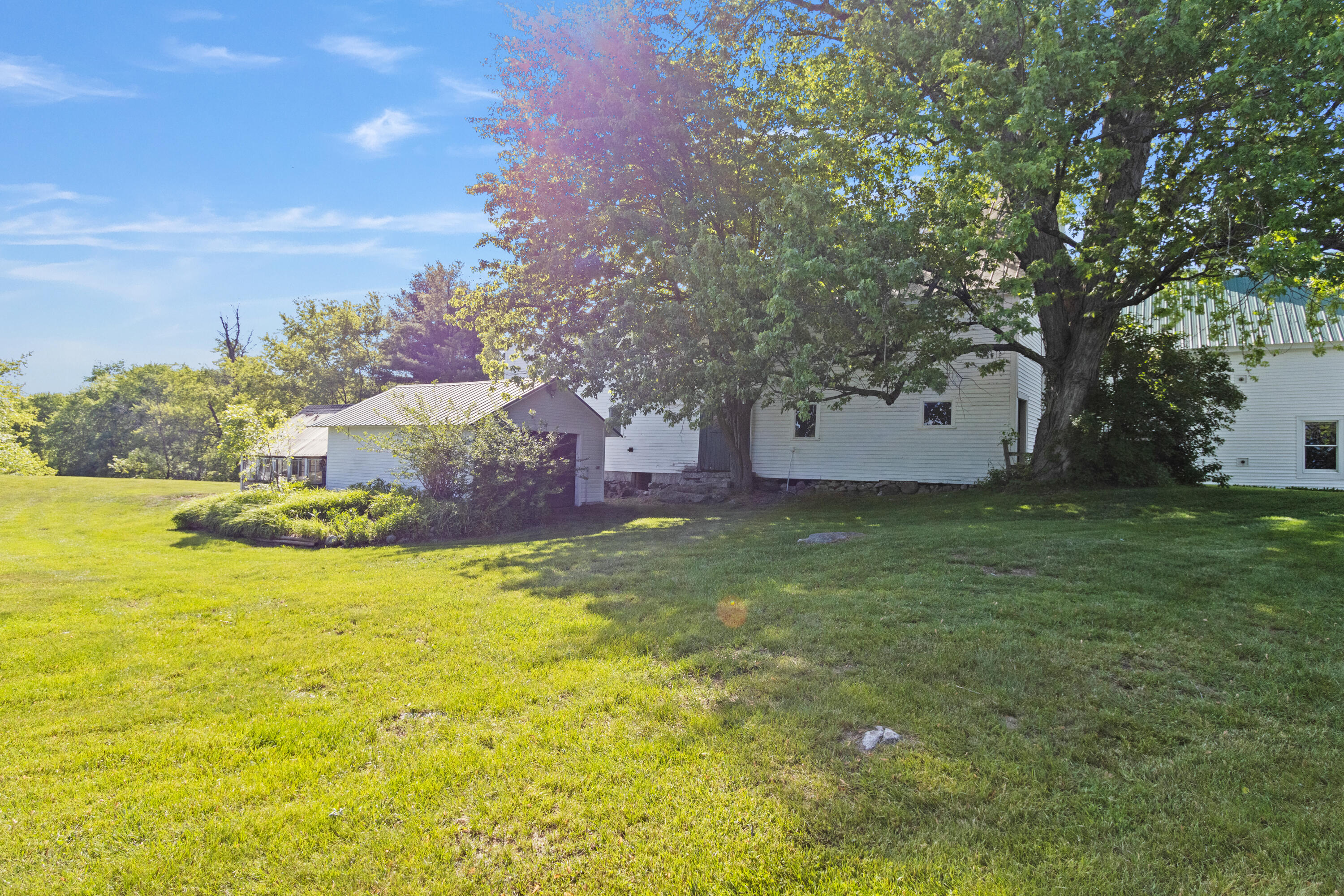 main property photo 90