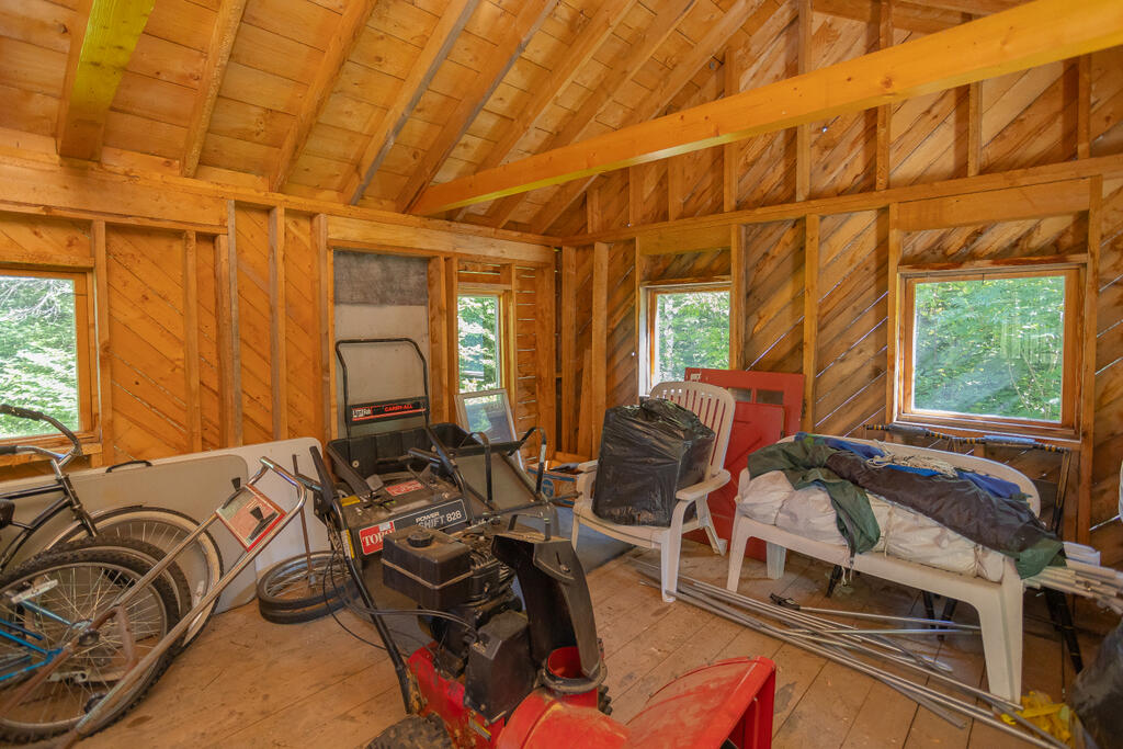 main property photo 60