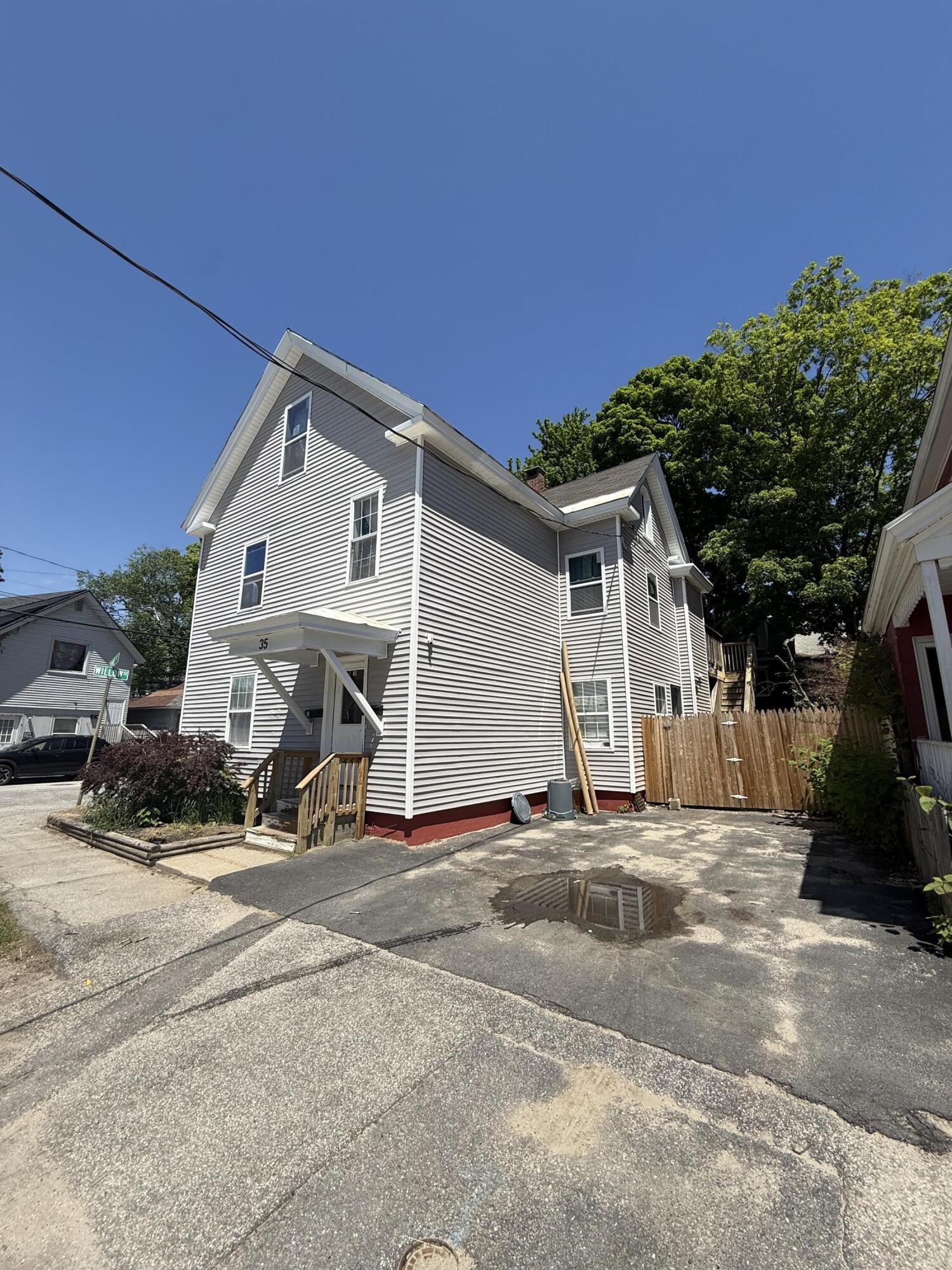 main property photo 2