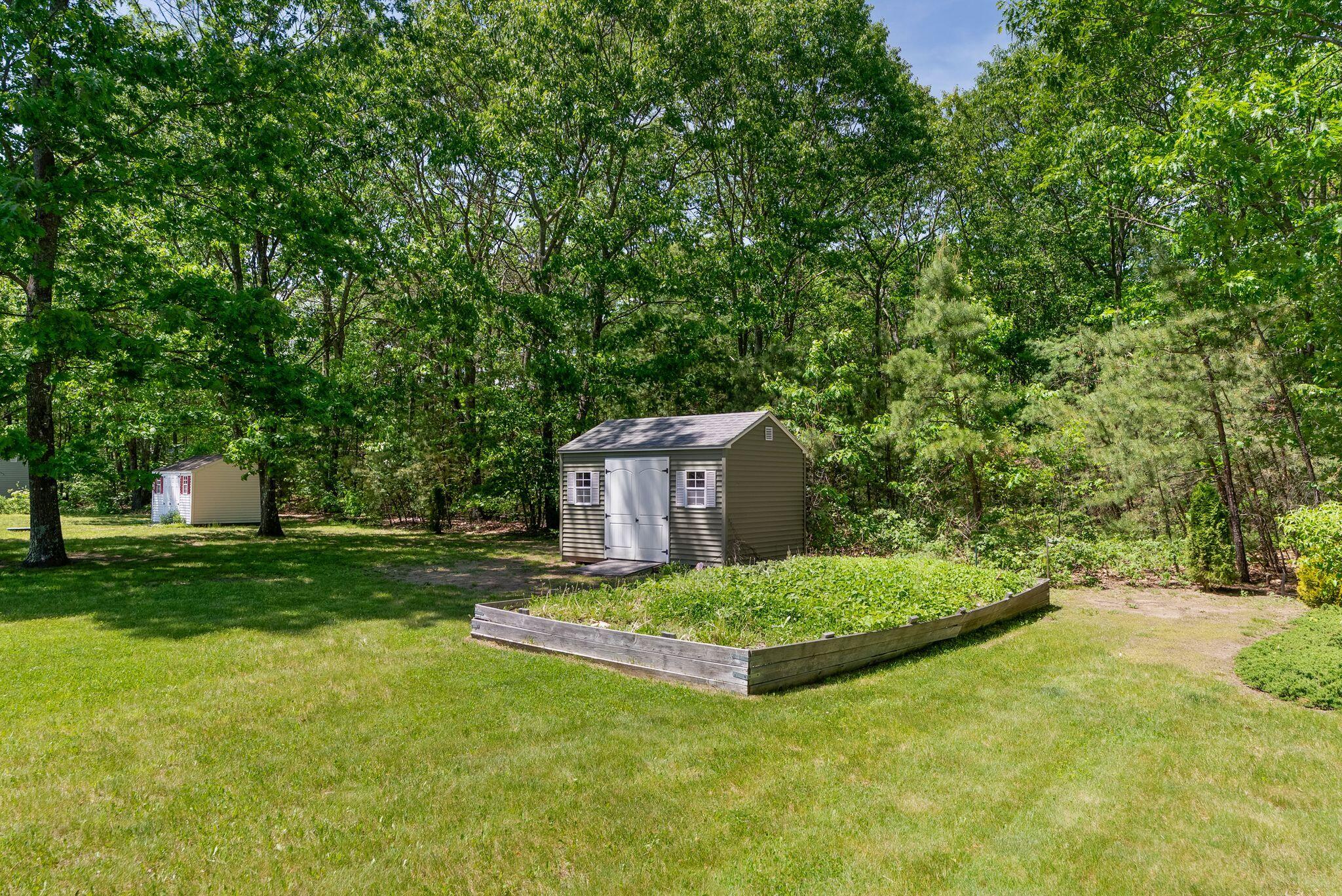main property photo 34
