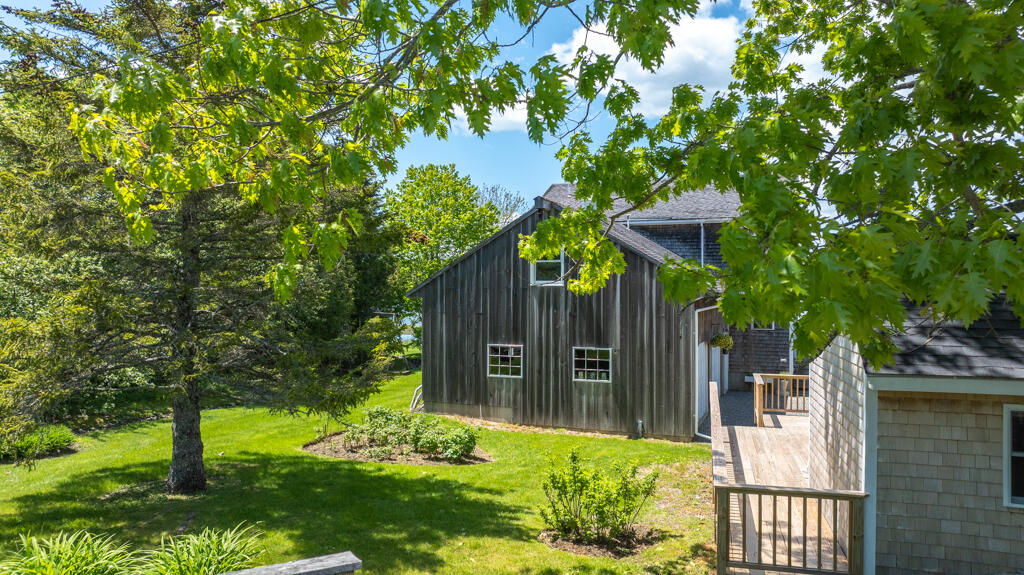 main property photo 85