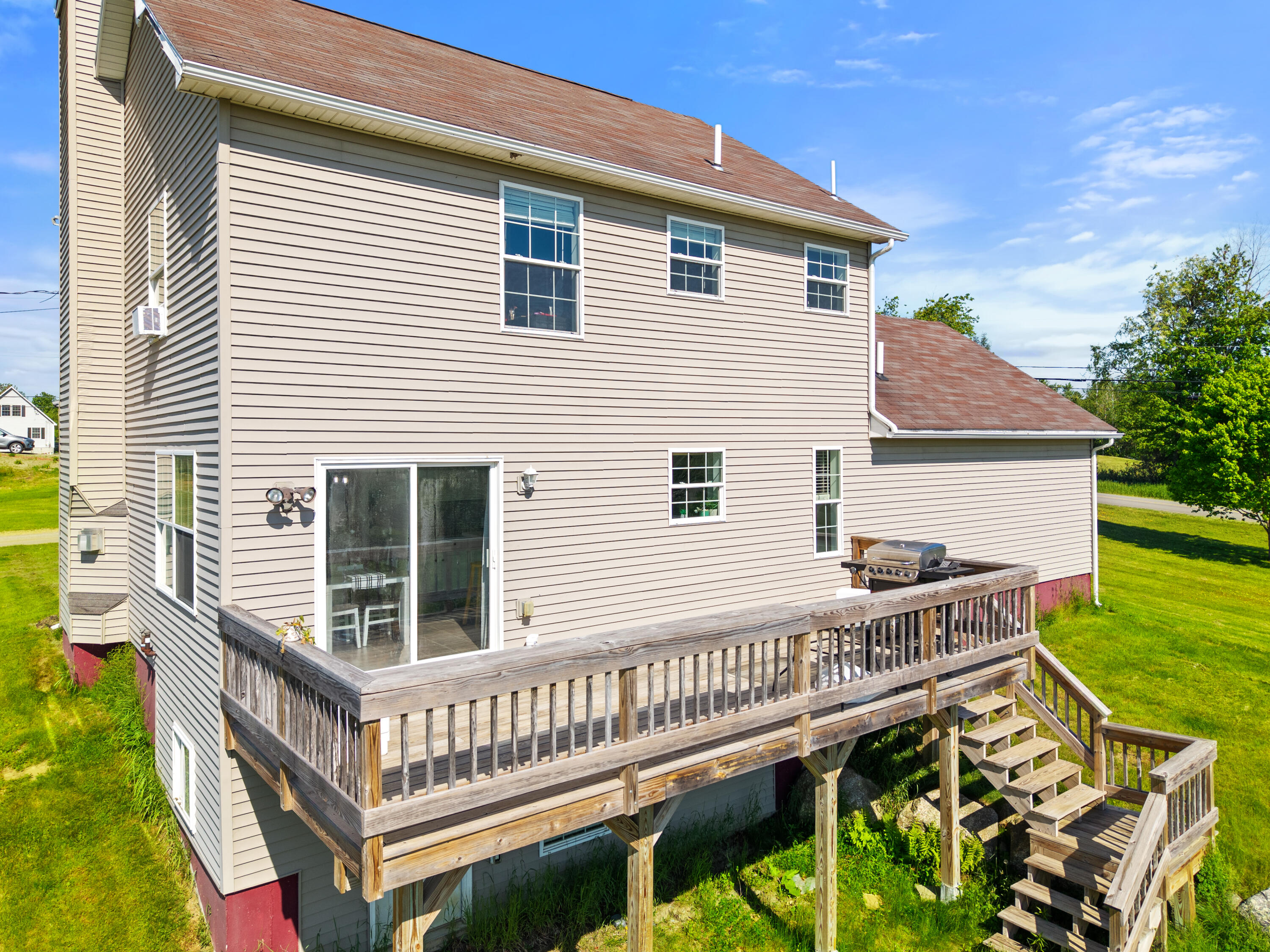 main property photo 34