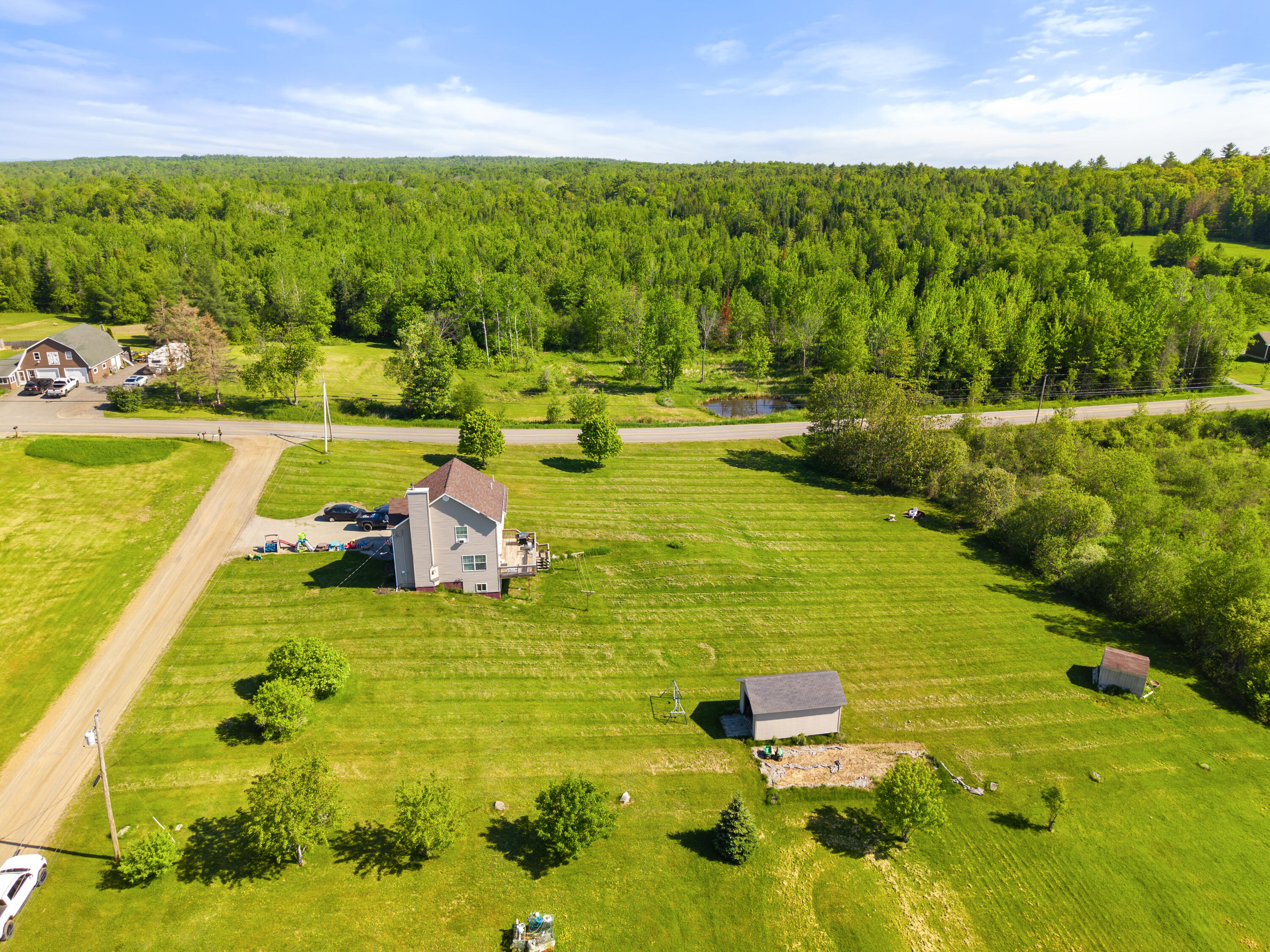 main property photo 37
