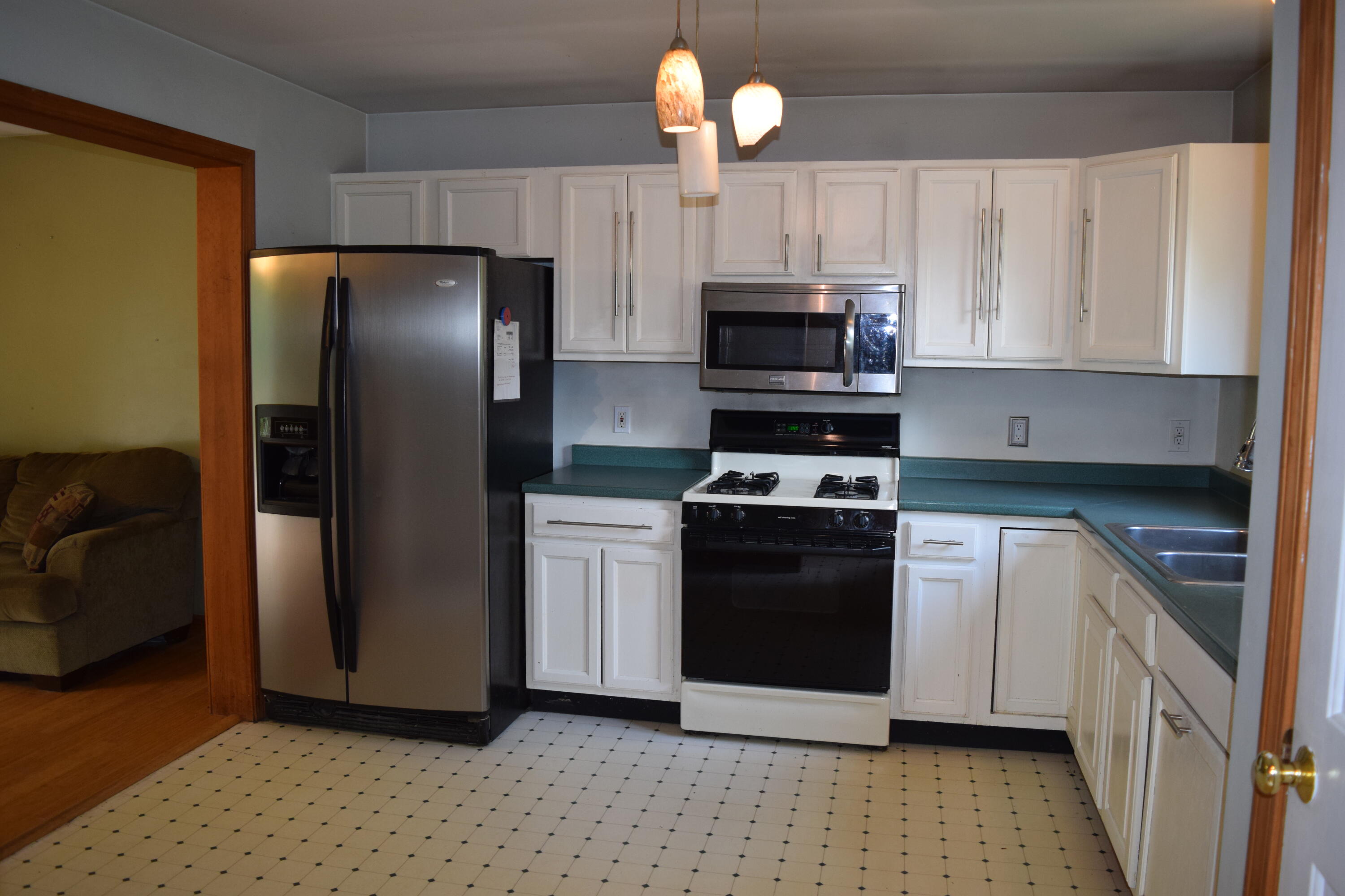 main property photo 12