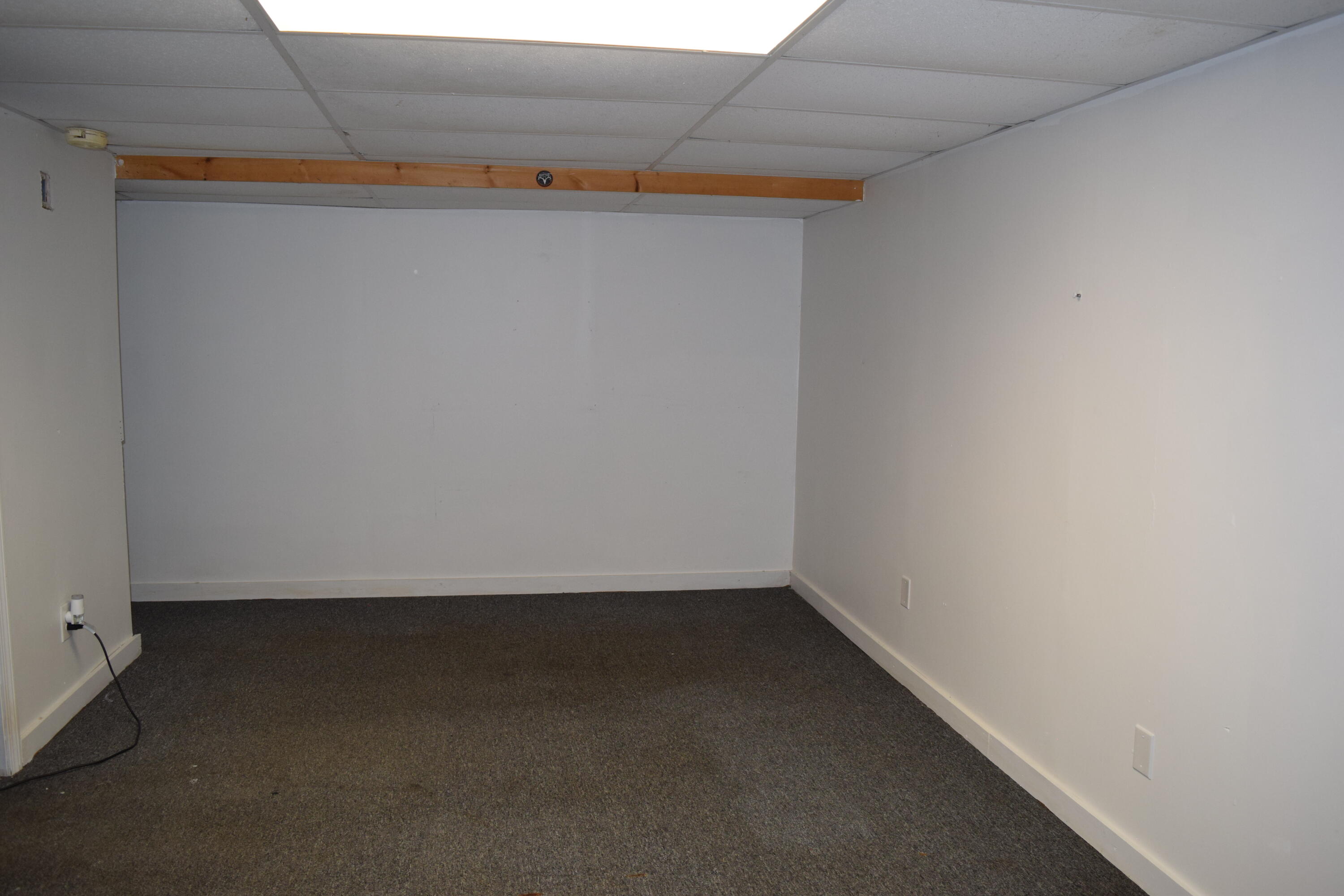main property photo 50