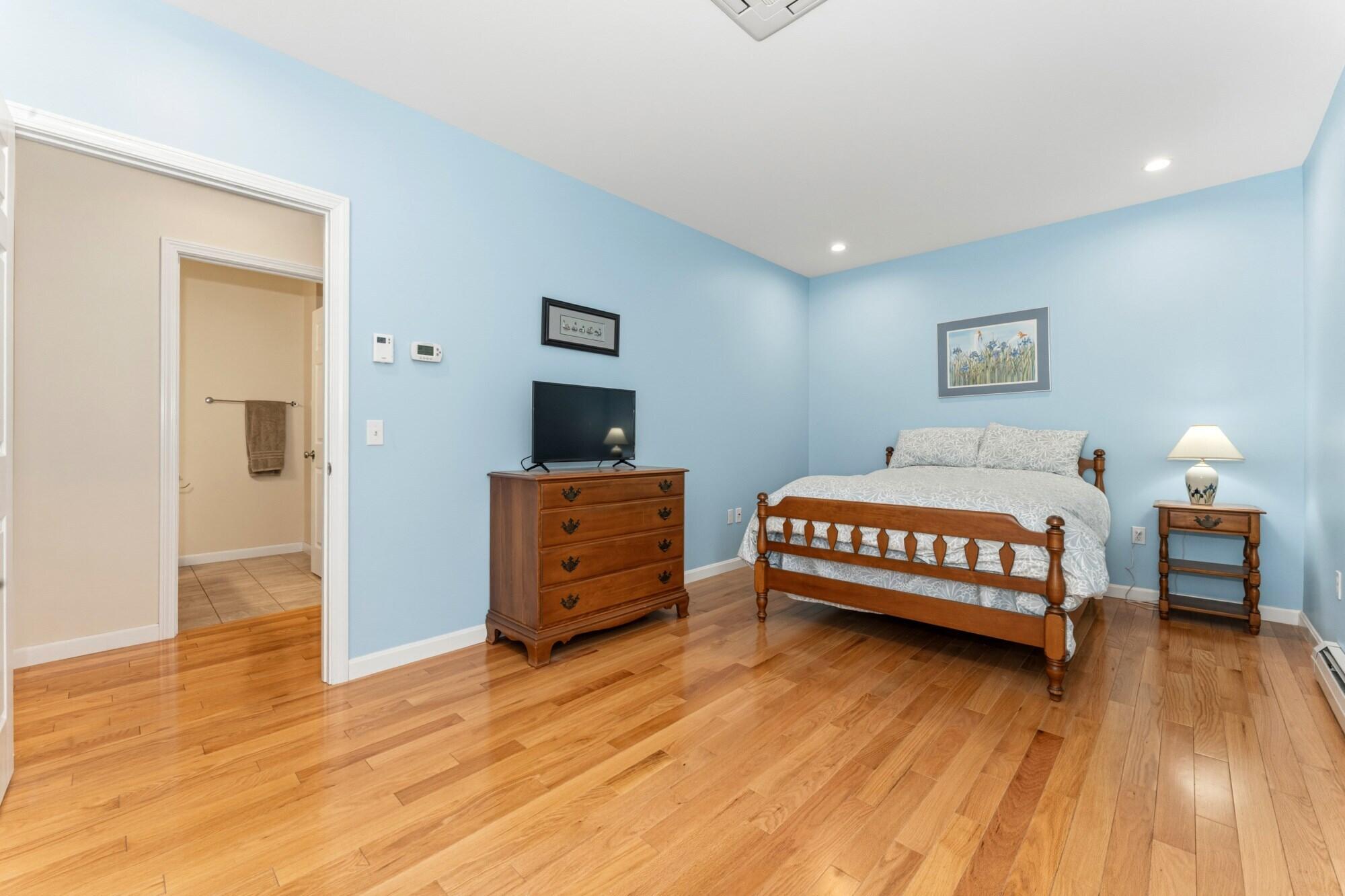 main property photo 58