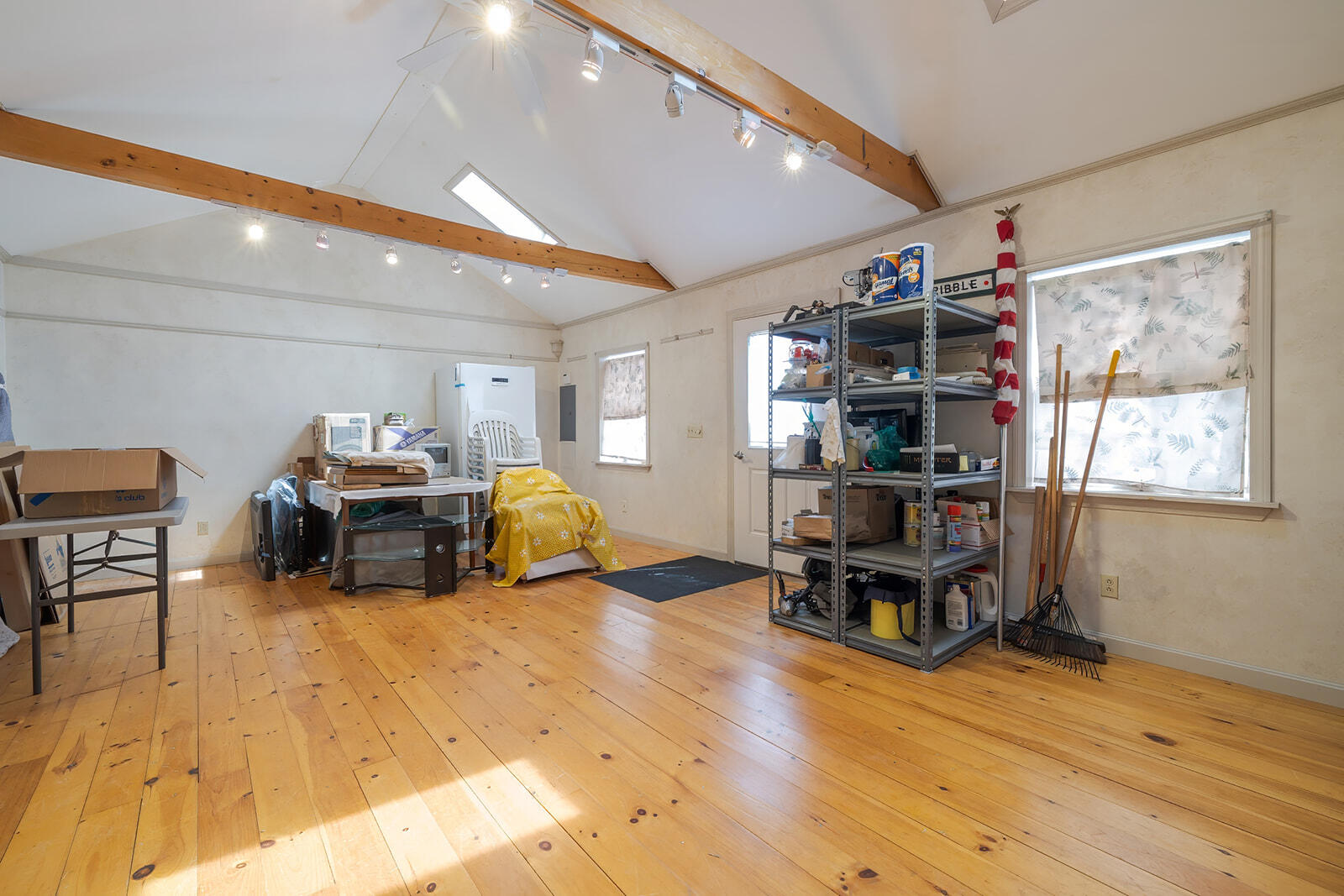 main property photo 60