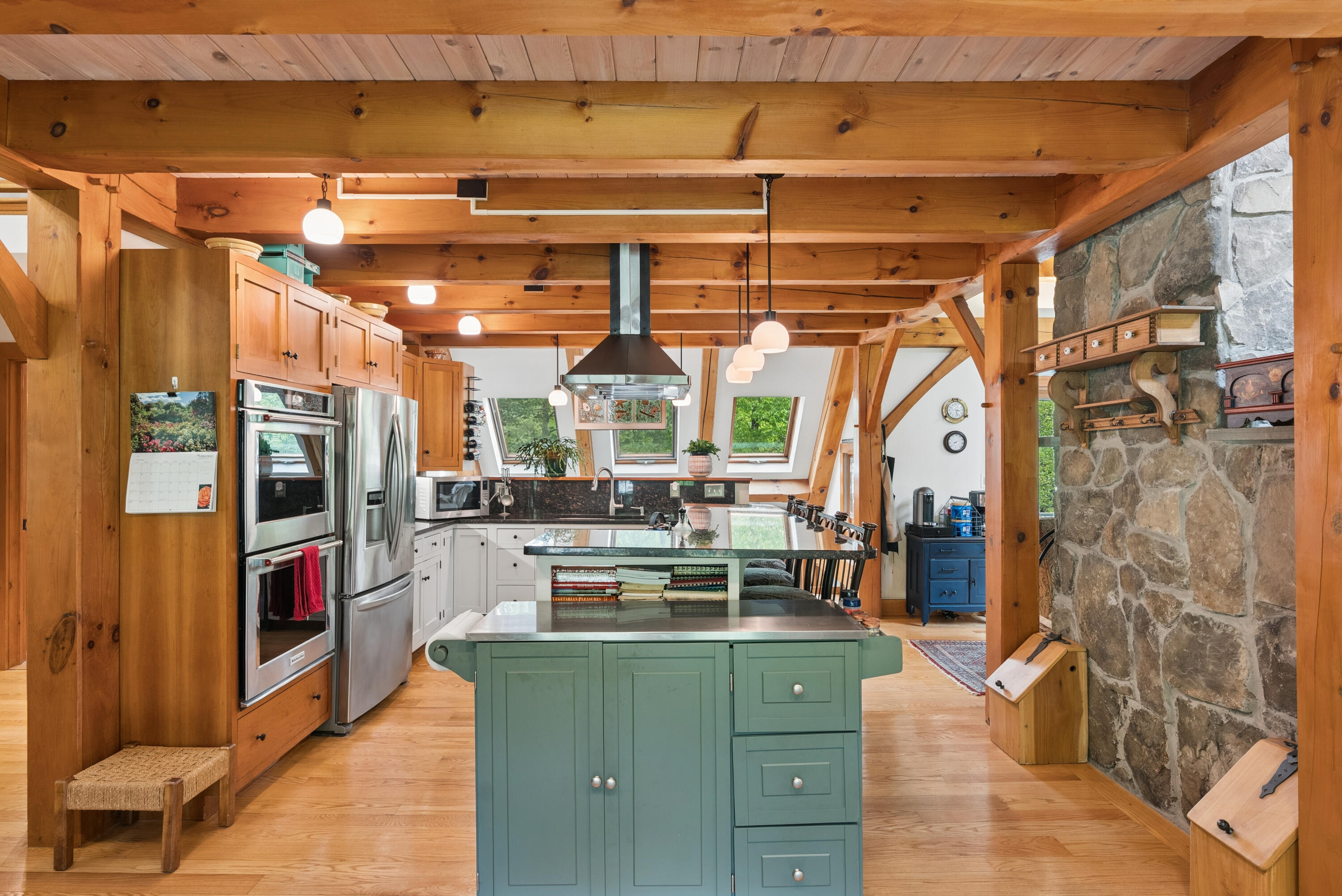 main property photo 12