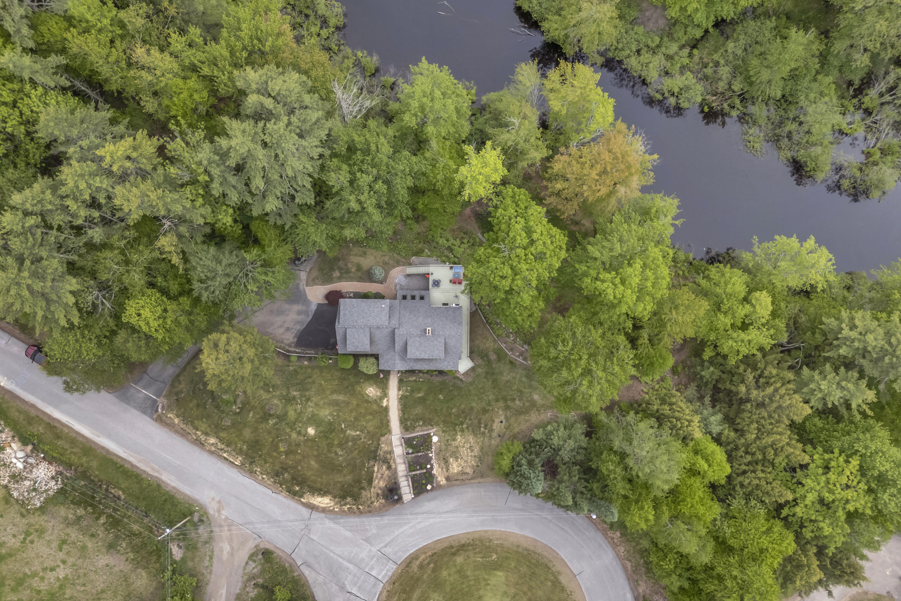 main property photo 70