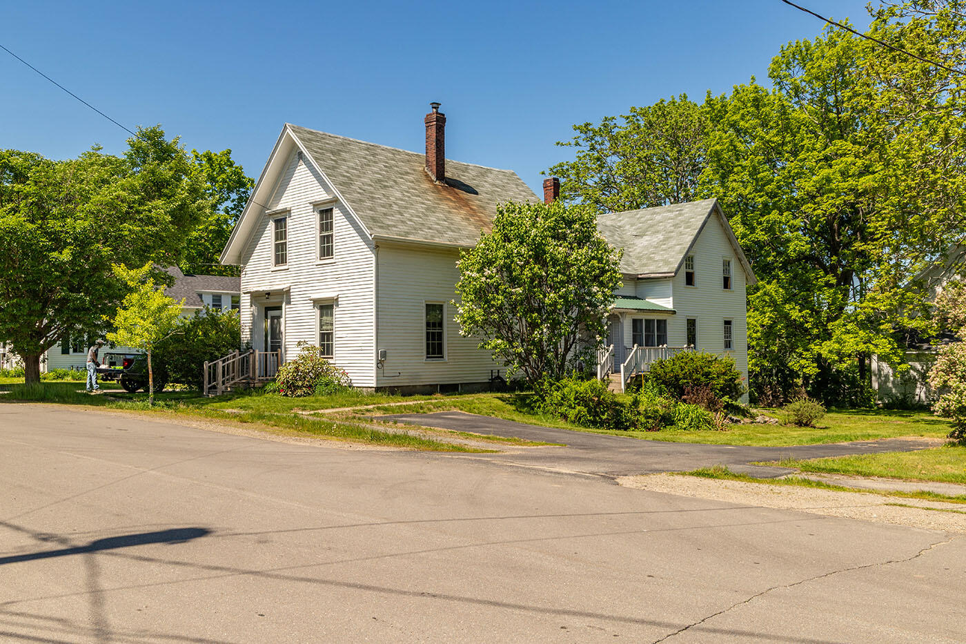 main property photo 32