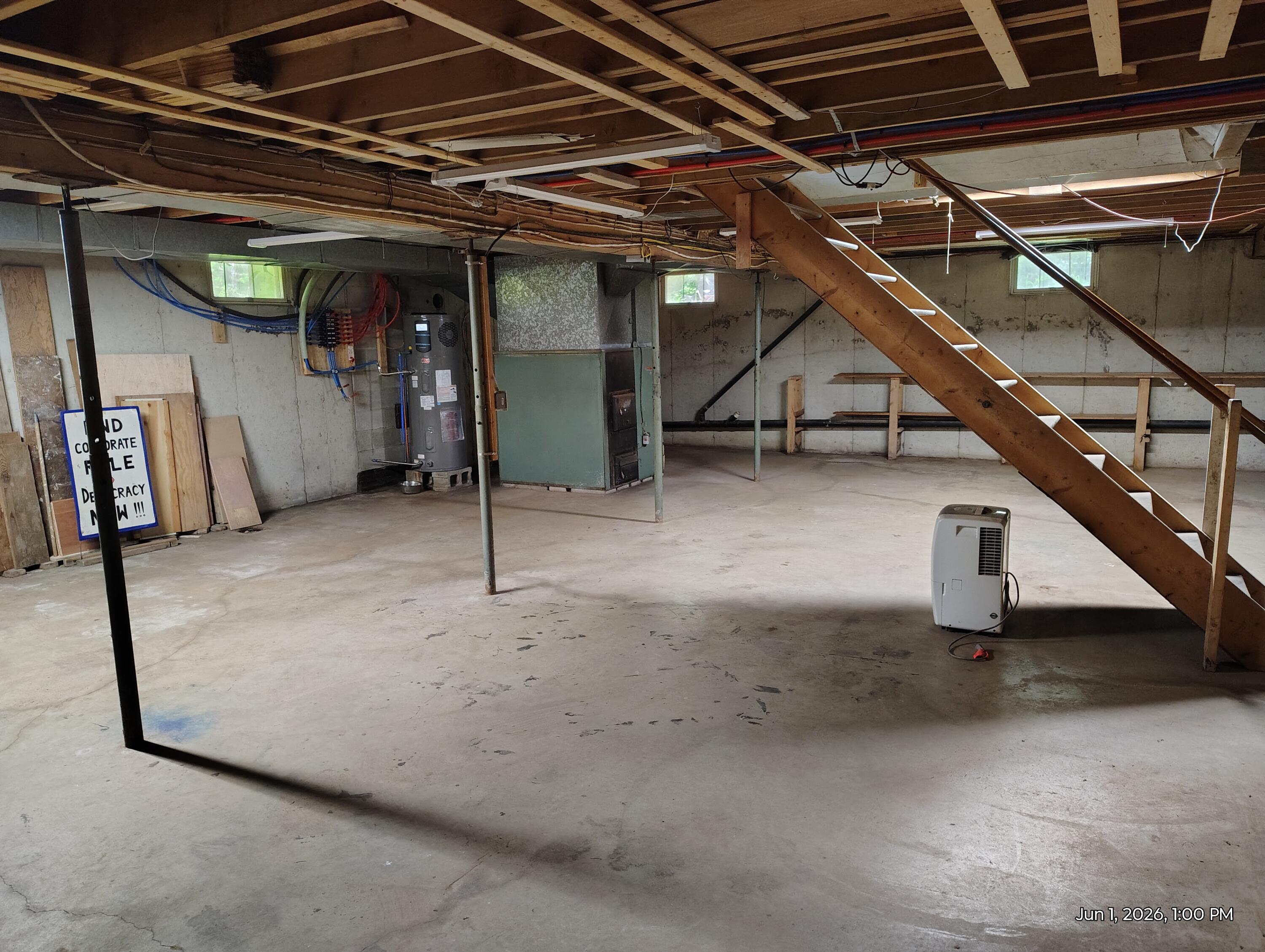 main property photo 24