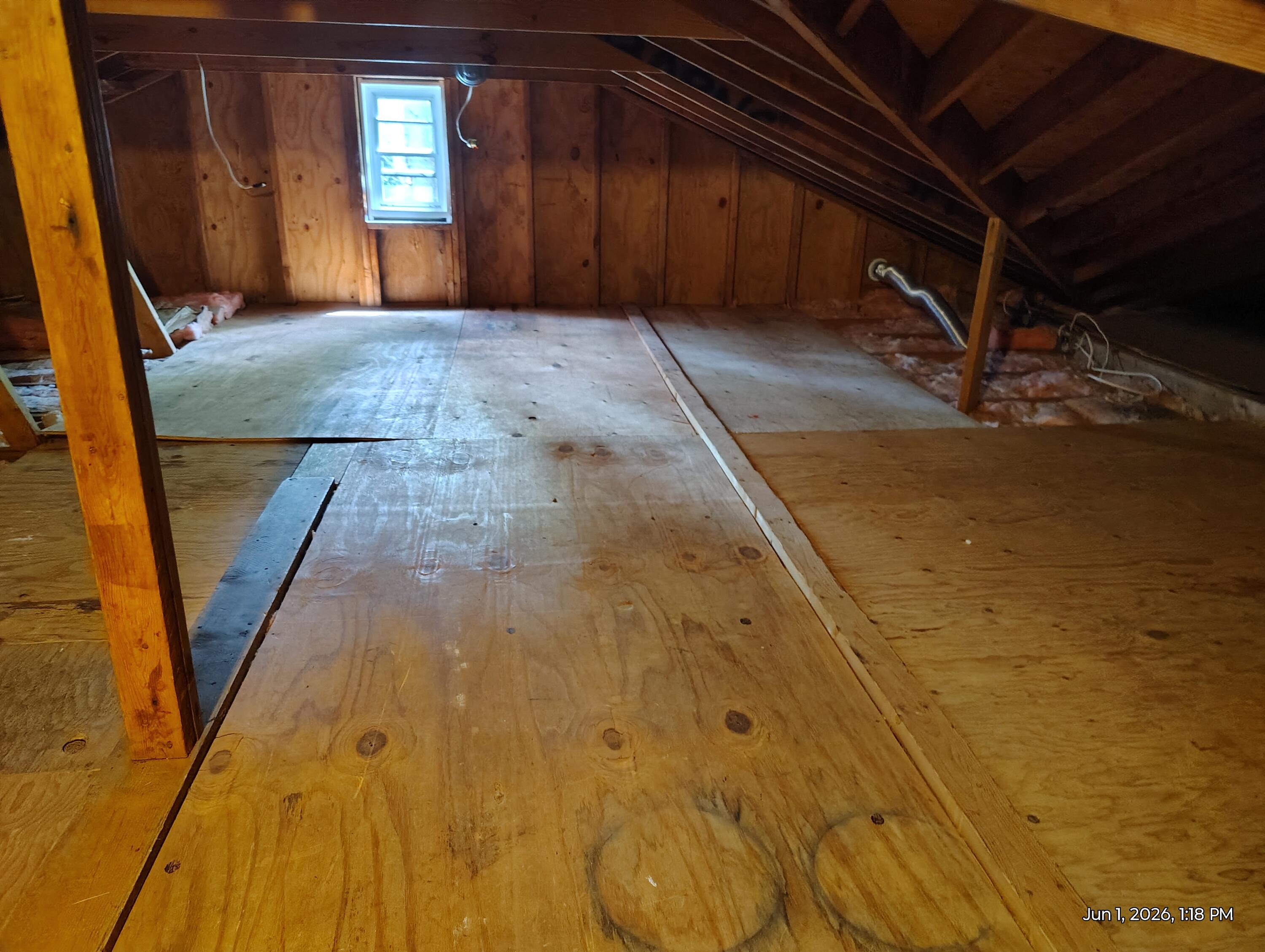 main property photo 28