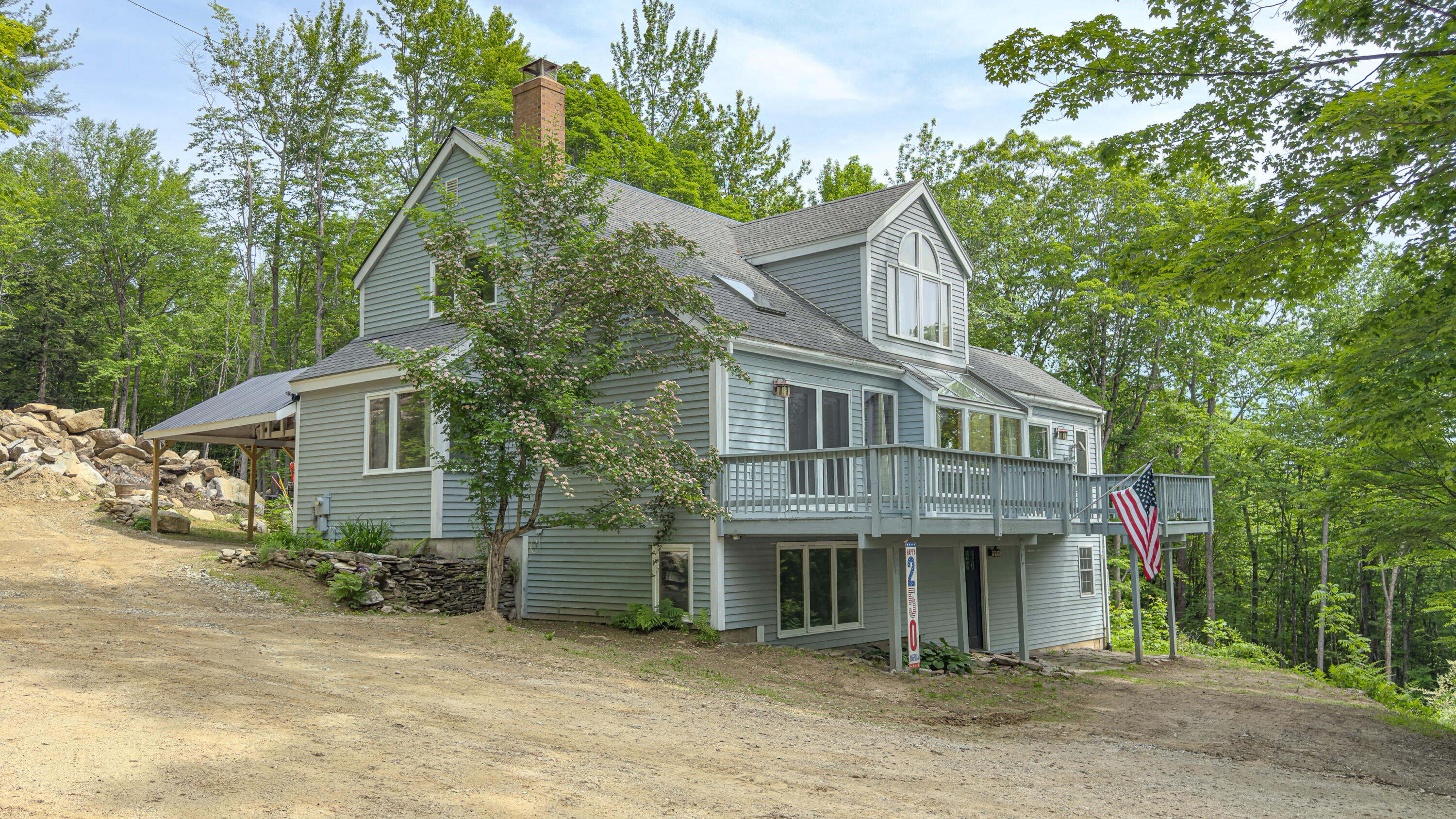 main property photo 23