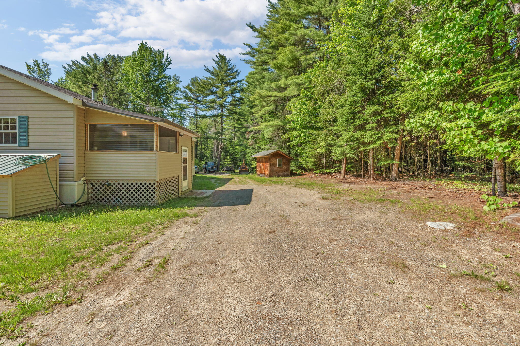main property photo 46
