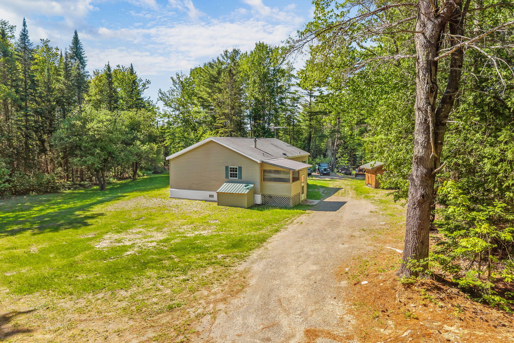 main property photo 64