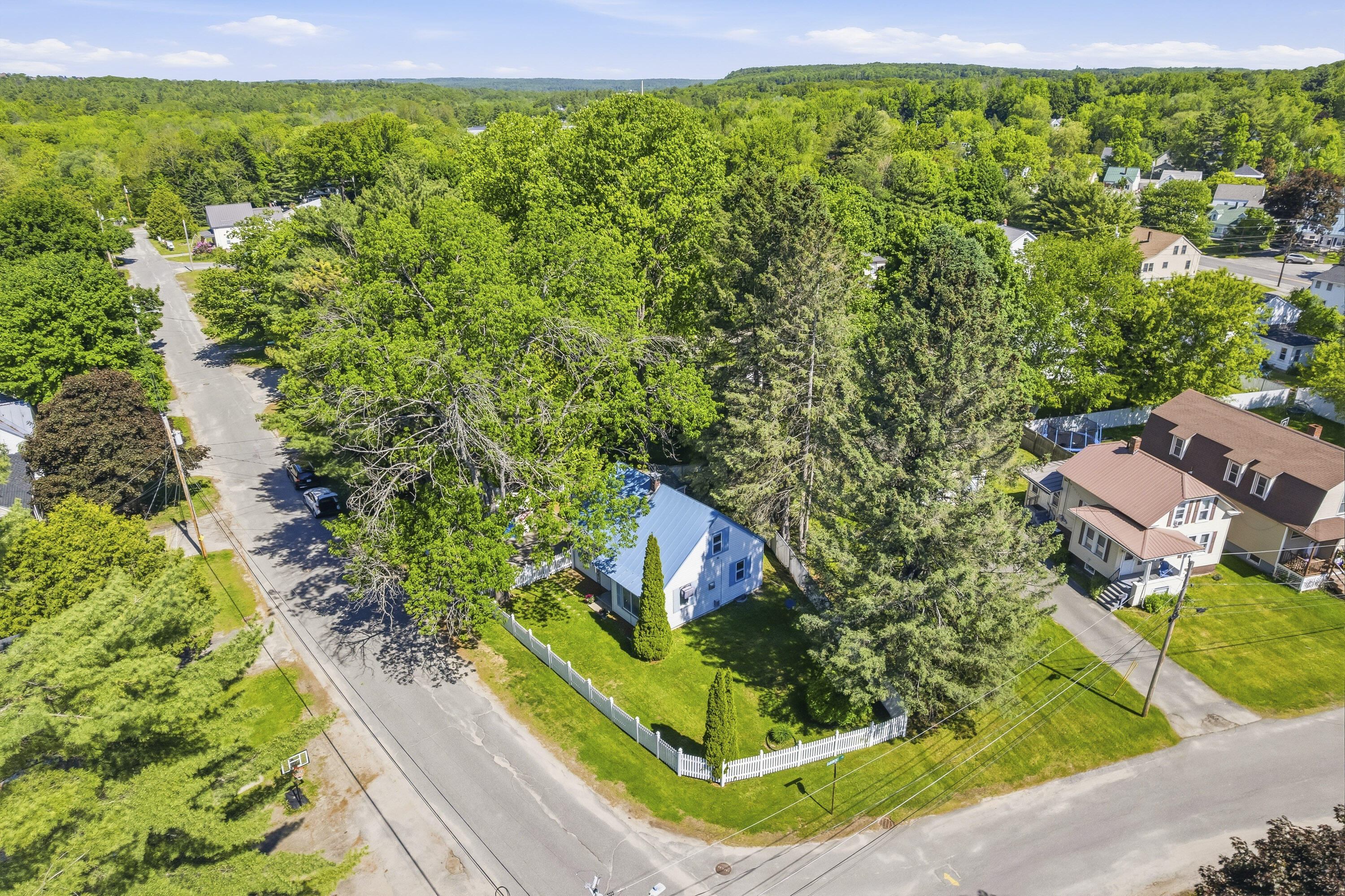 main property photo 49