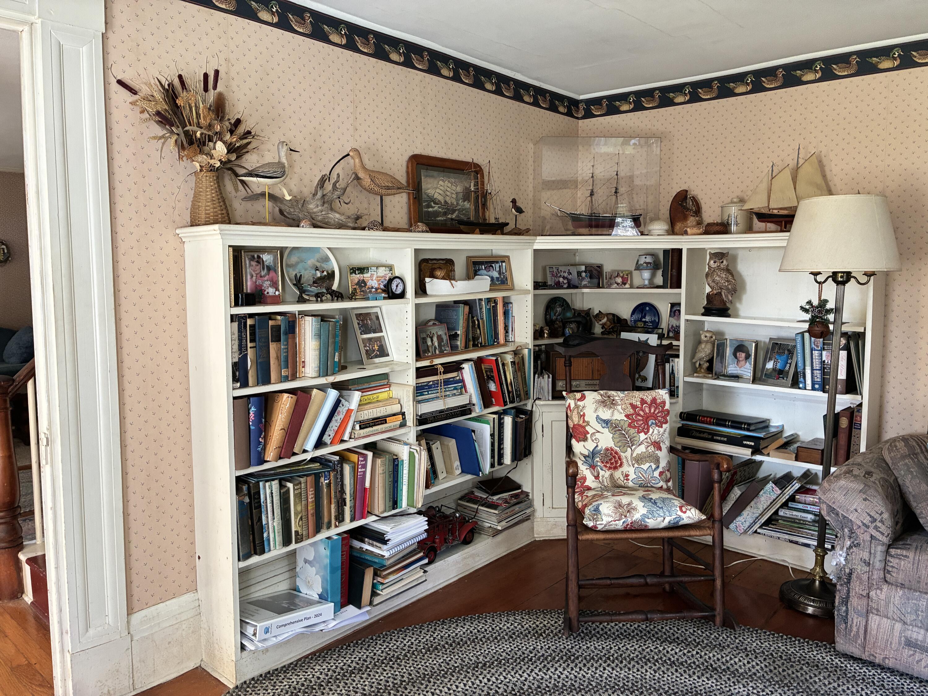 main property photo 13