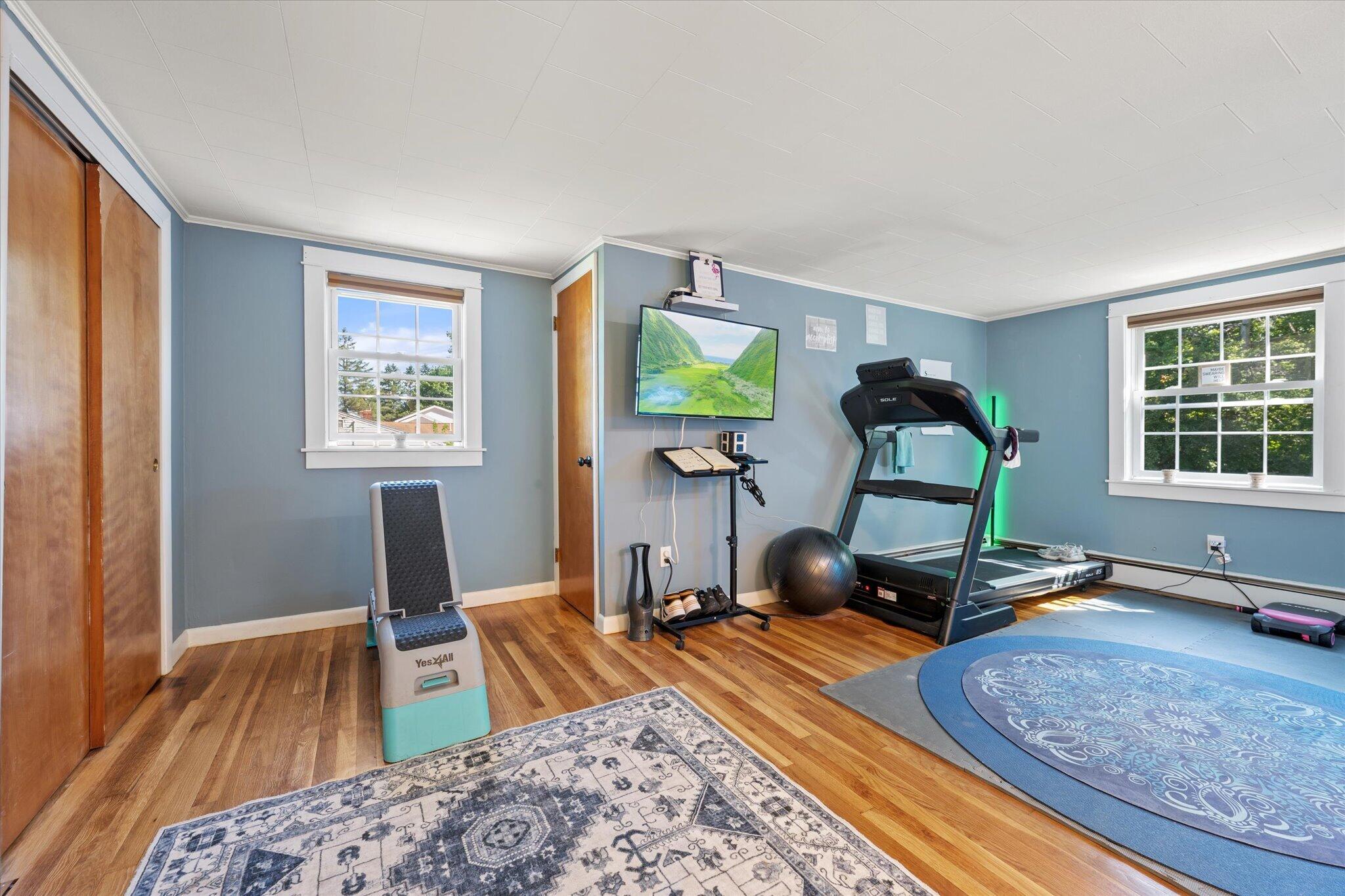 main property photo 35