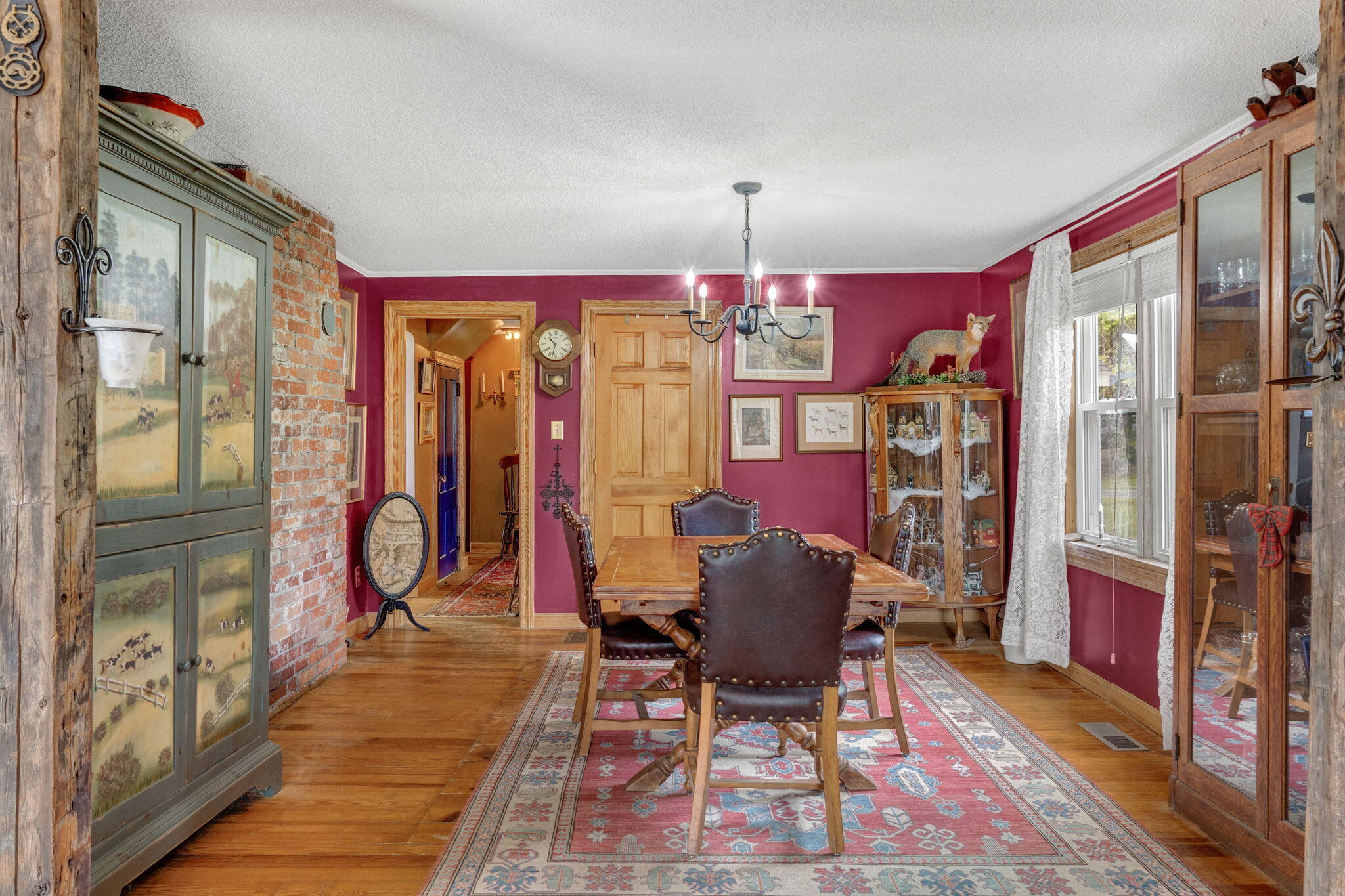main property photo 10
