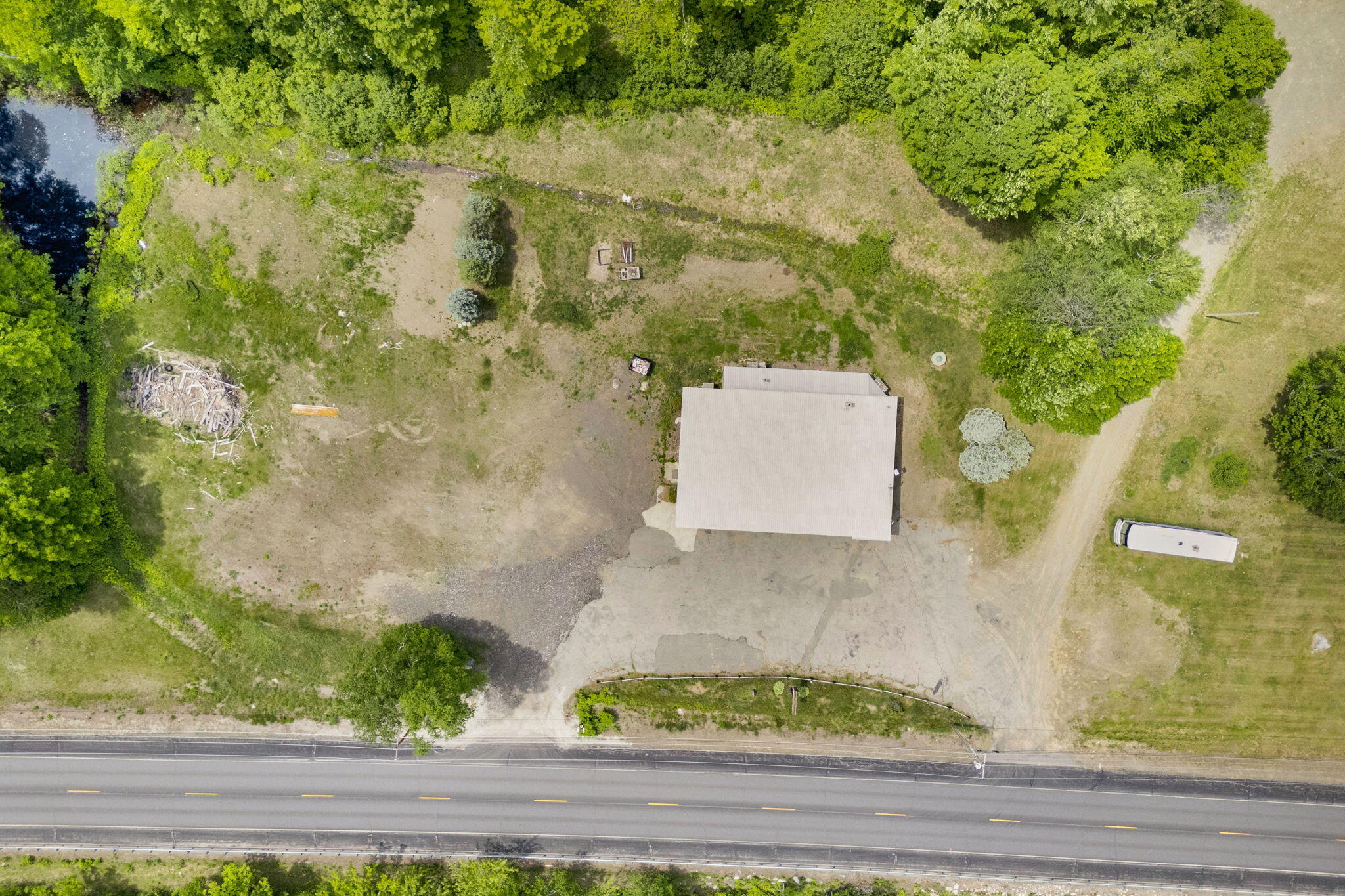 main property photo 32