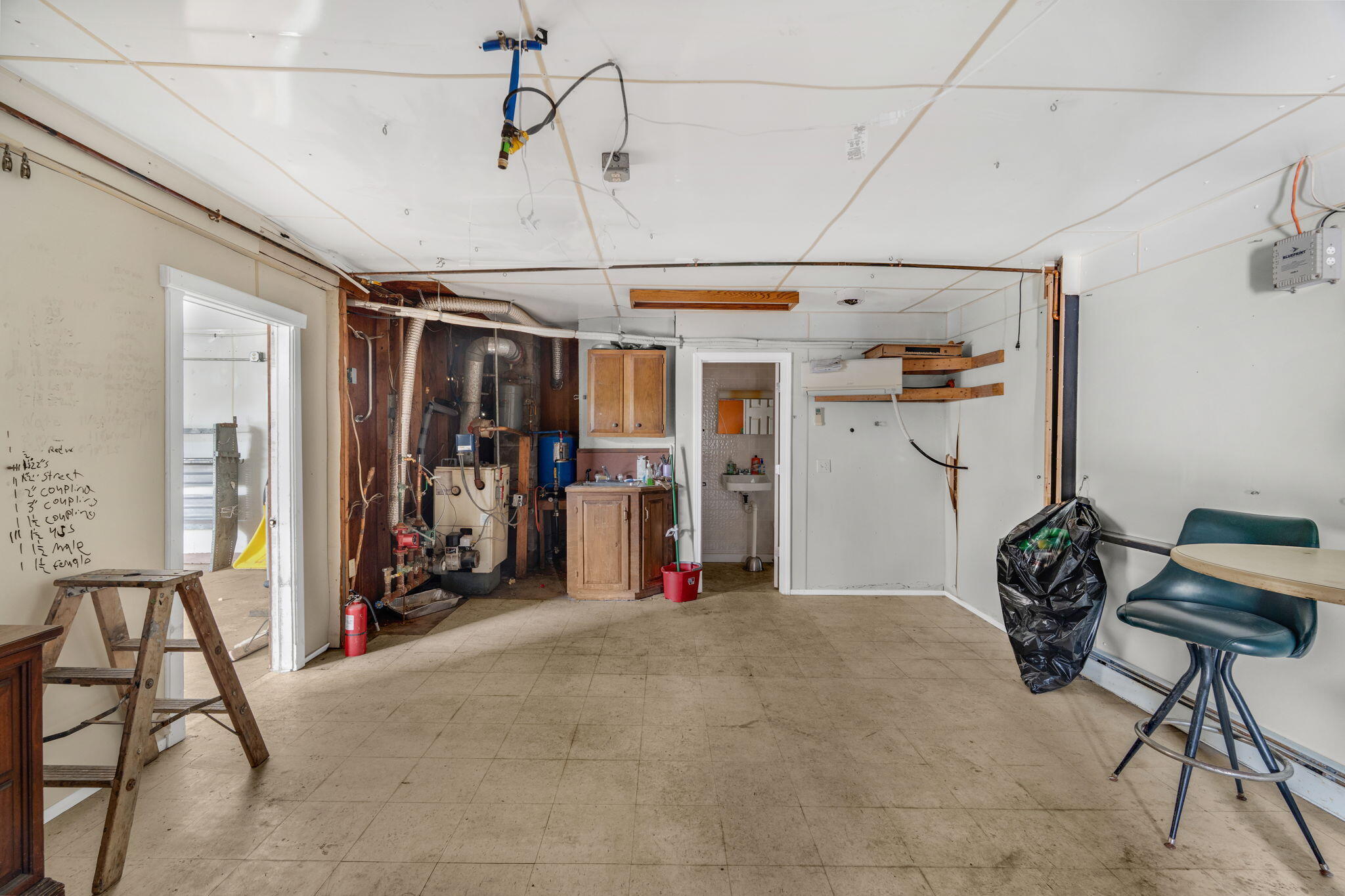 main property photo 9