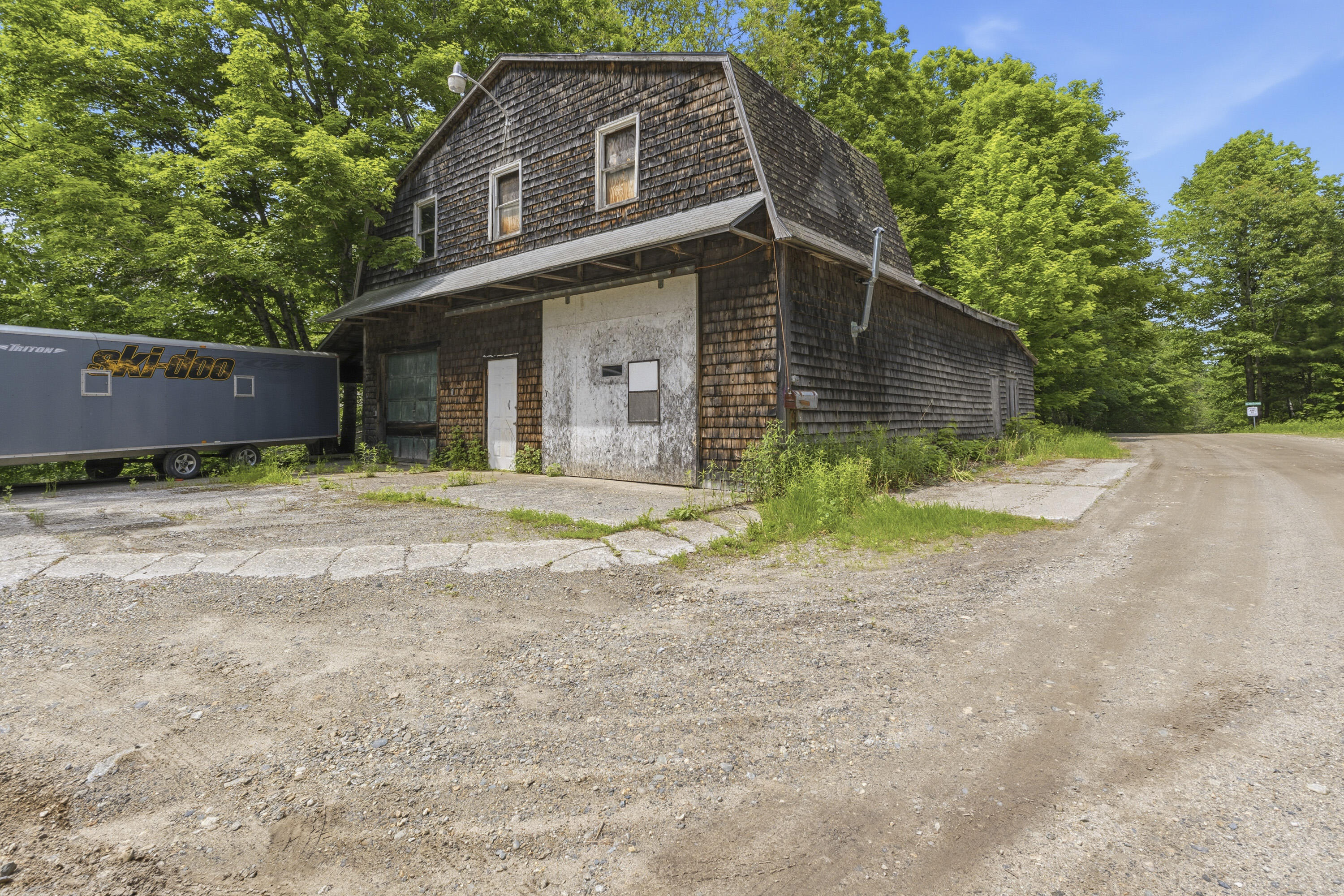 main property photo 69