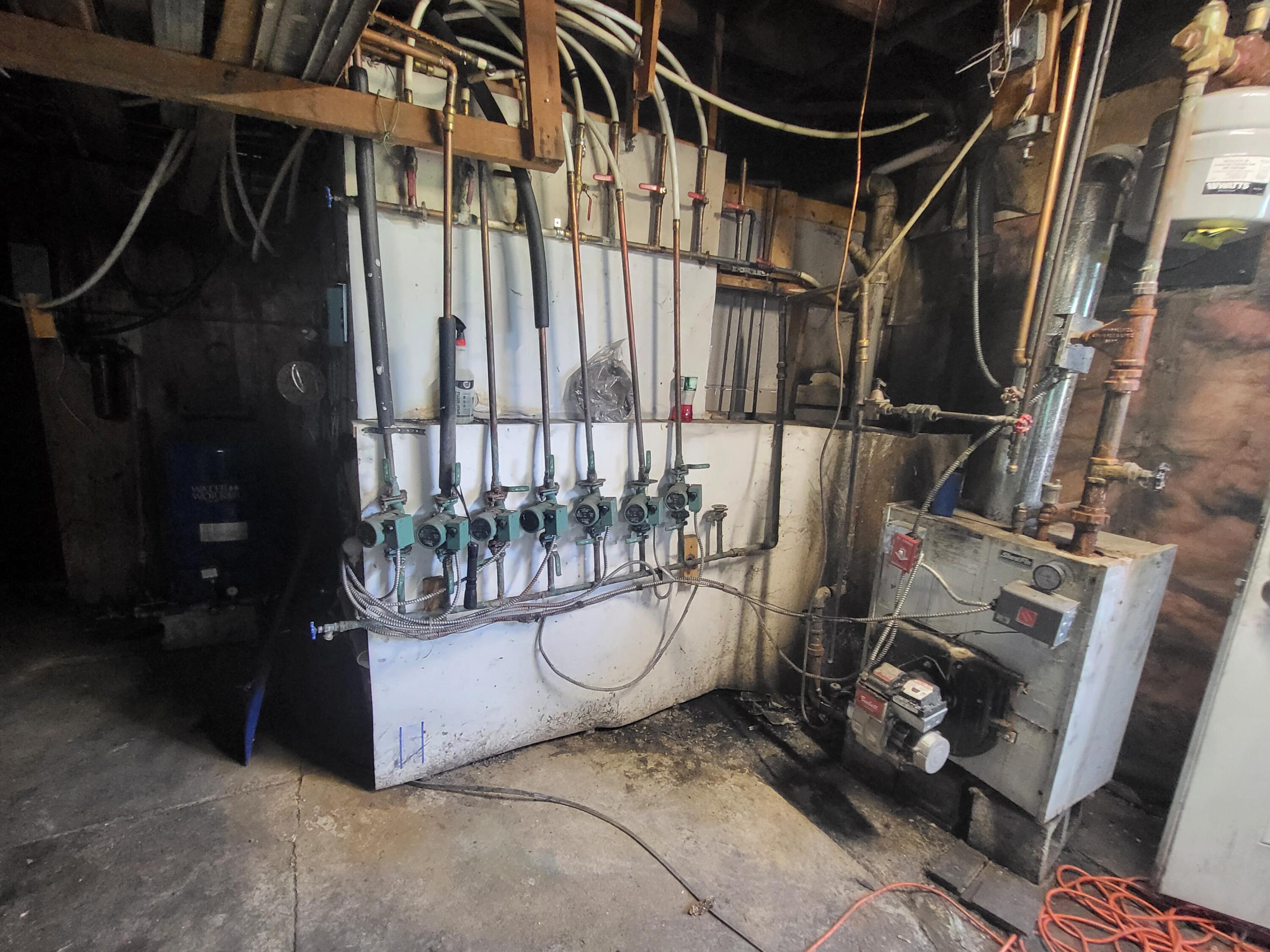 main property photo 29