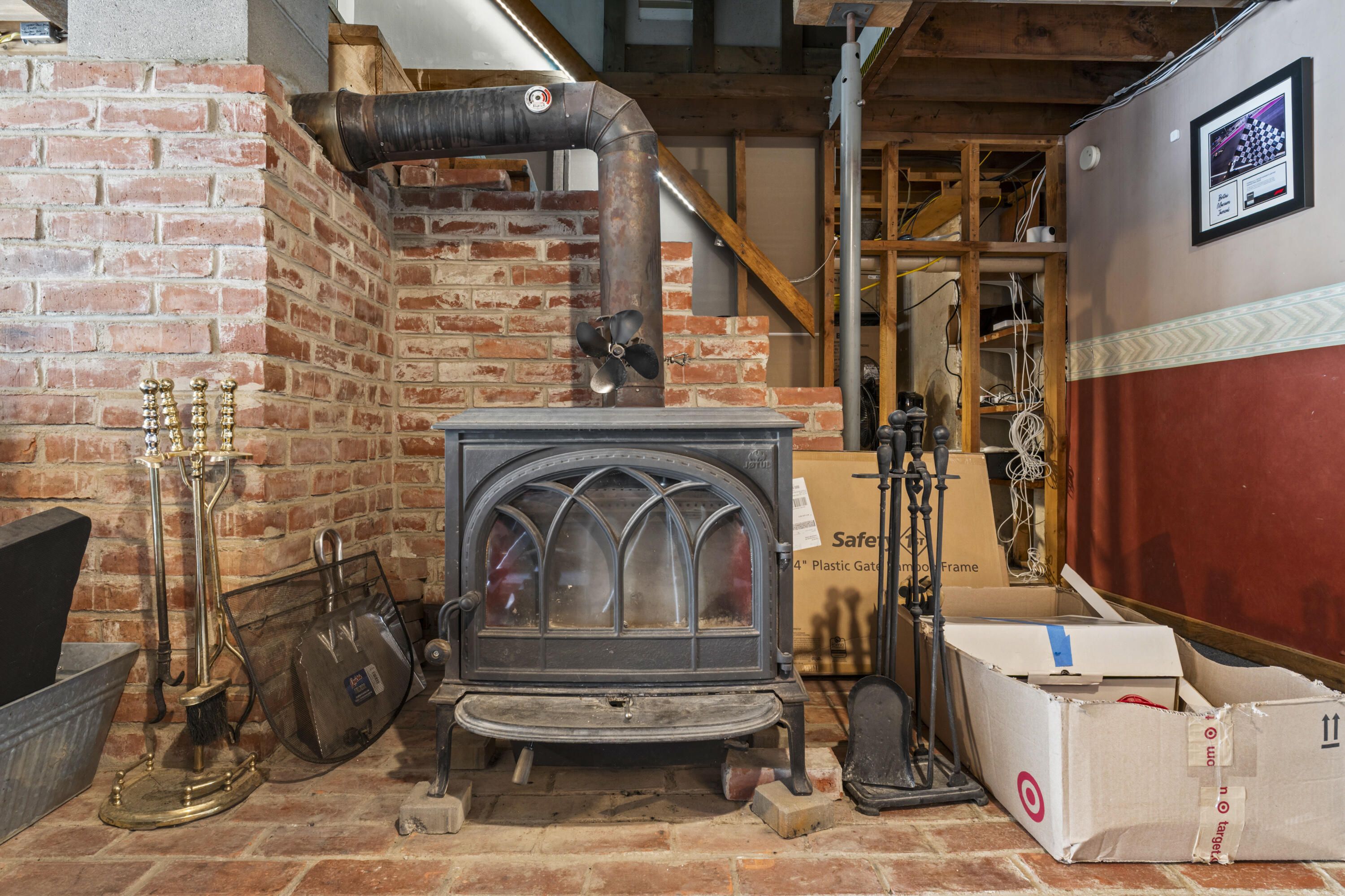 main property photo 34