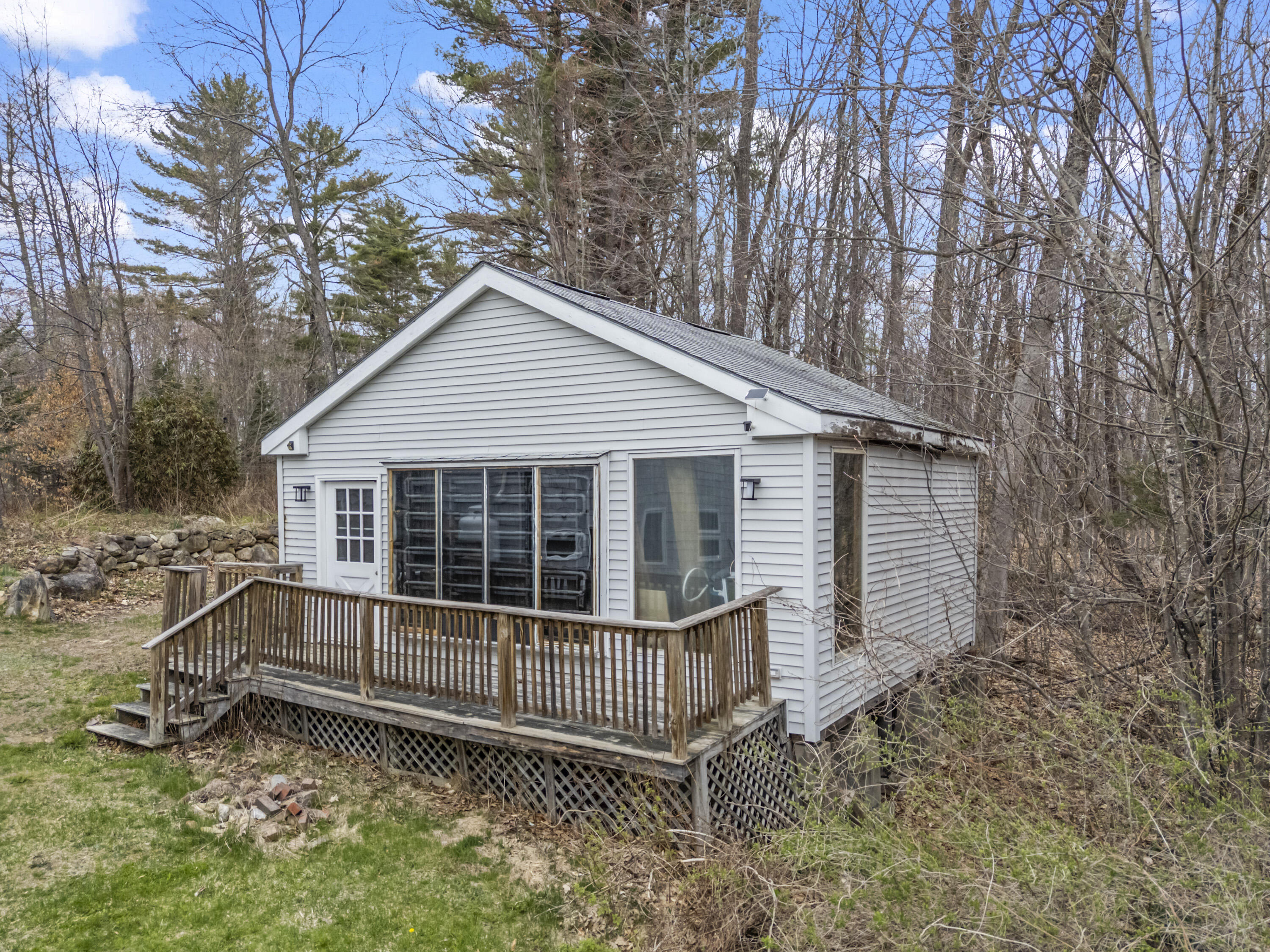 main property photo 40