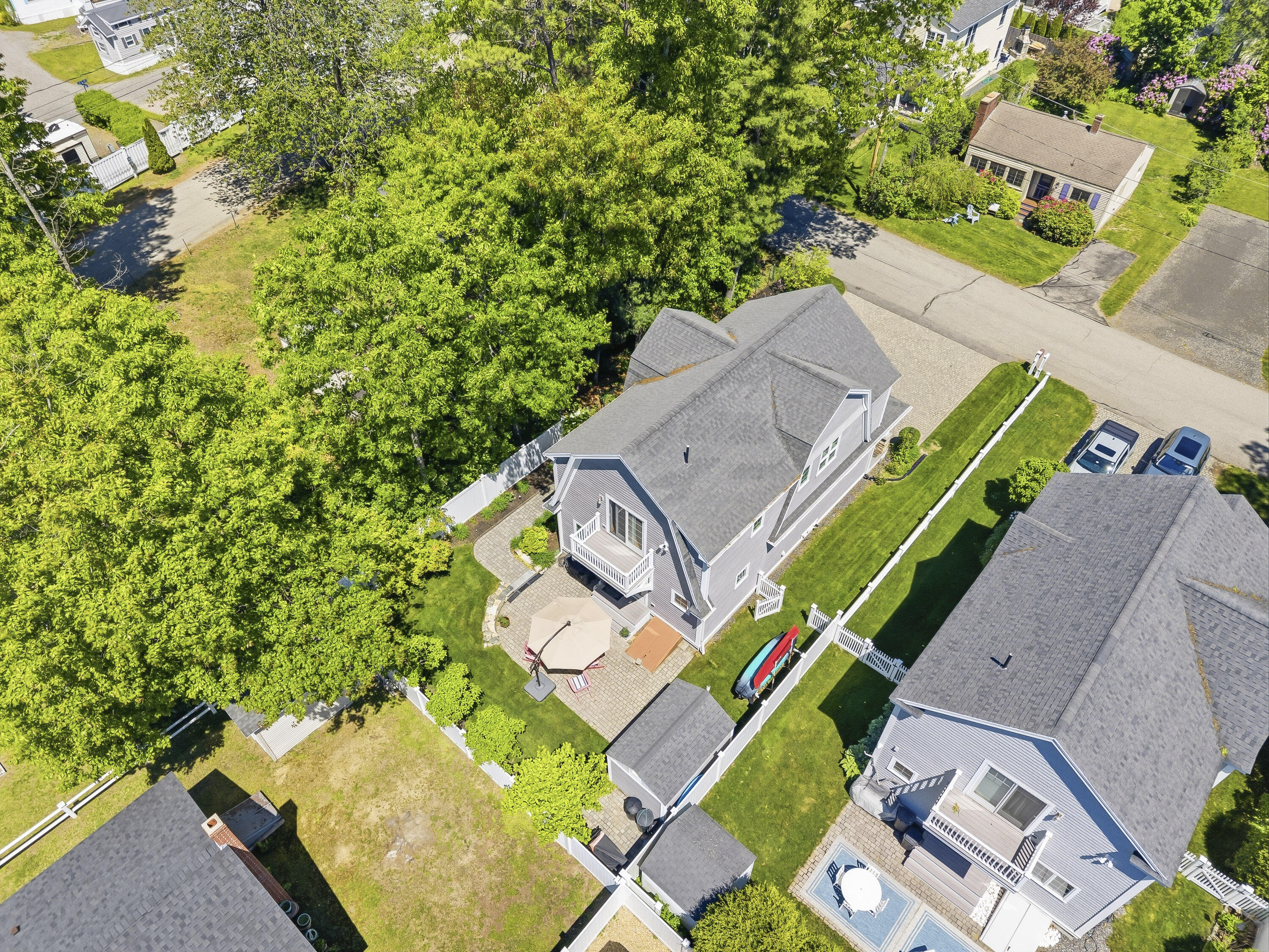 main property photo 43