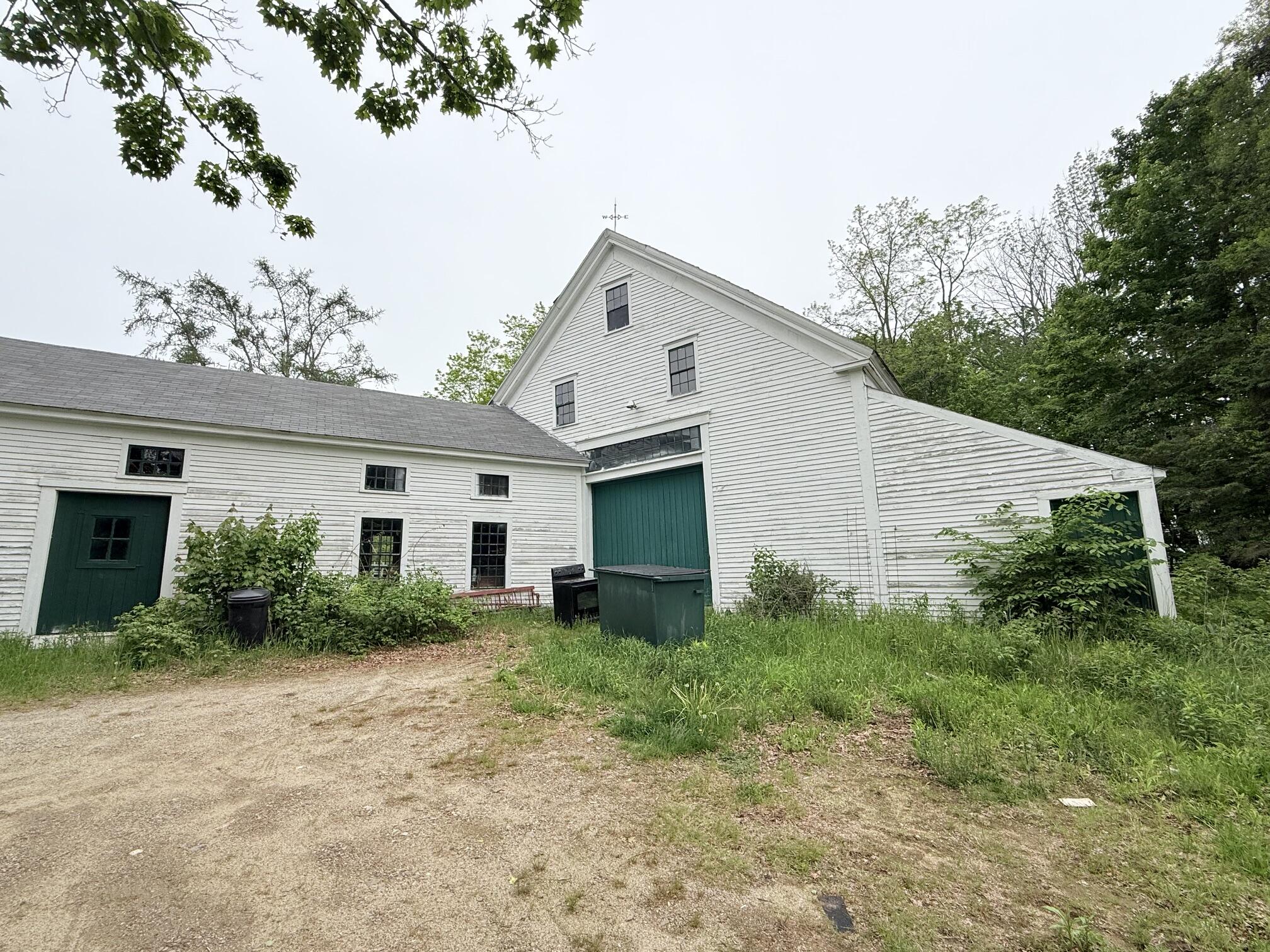 main property photo 2