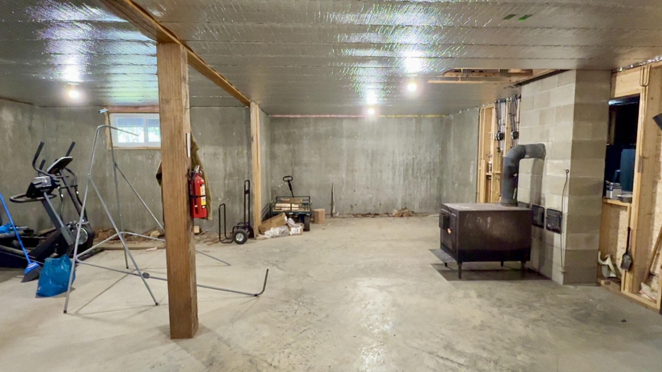 main property photo 48